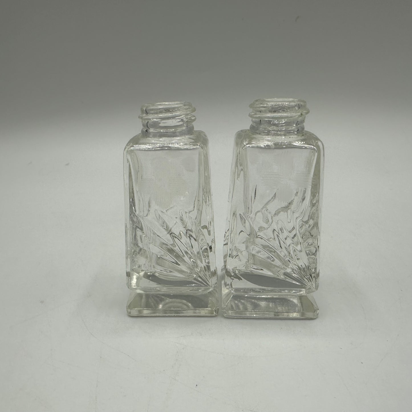 Clear Etched Salt and Pepper Shakers Set