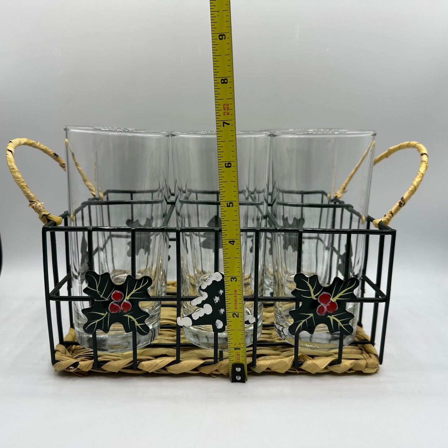 Hometrends Set of Six Glass Tumblers with Metal Caddy