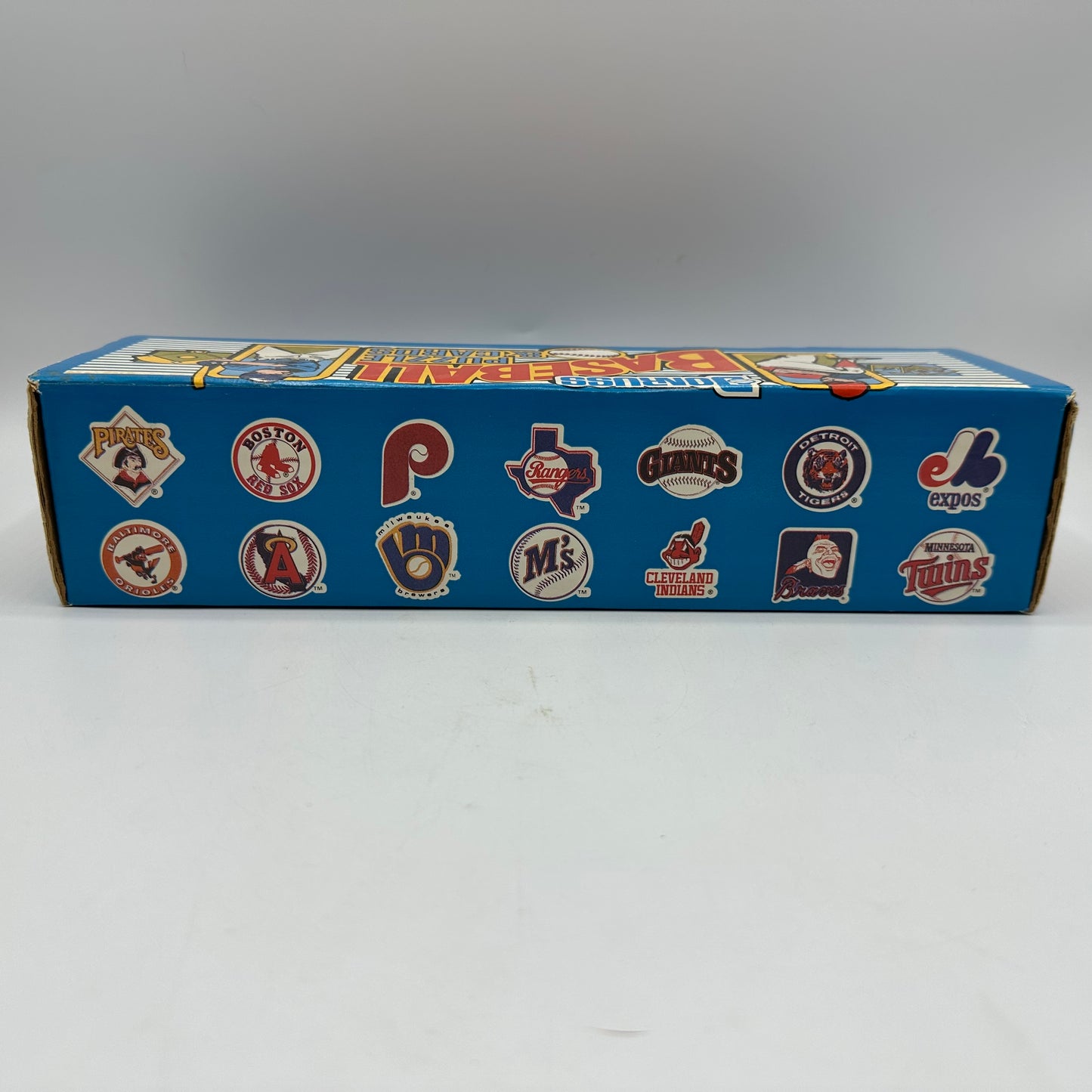 1989 Donruss Baseball 12 Sealed Card Packs and 41 Loose Puzzle Cards Open Box