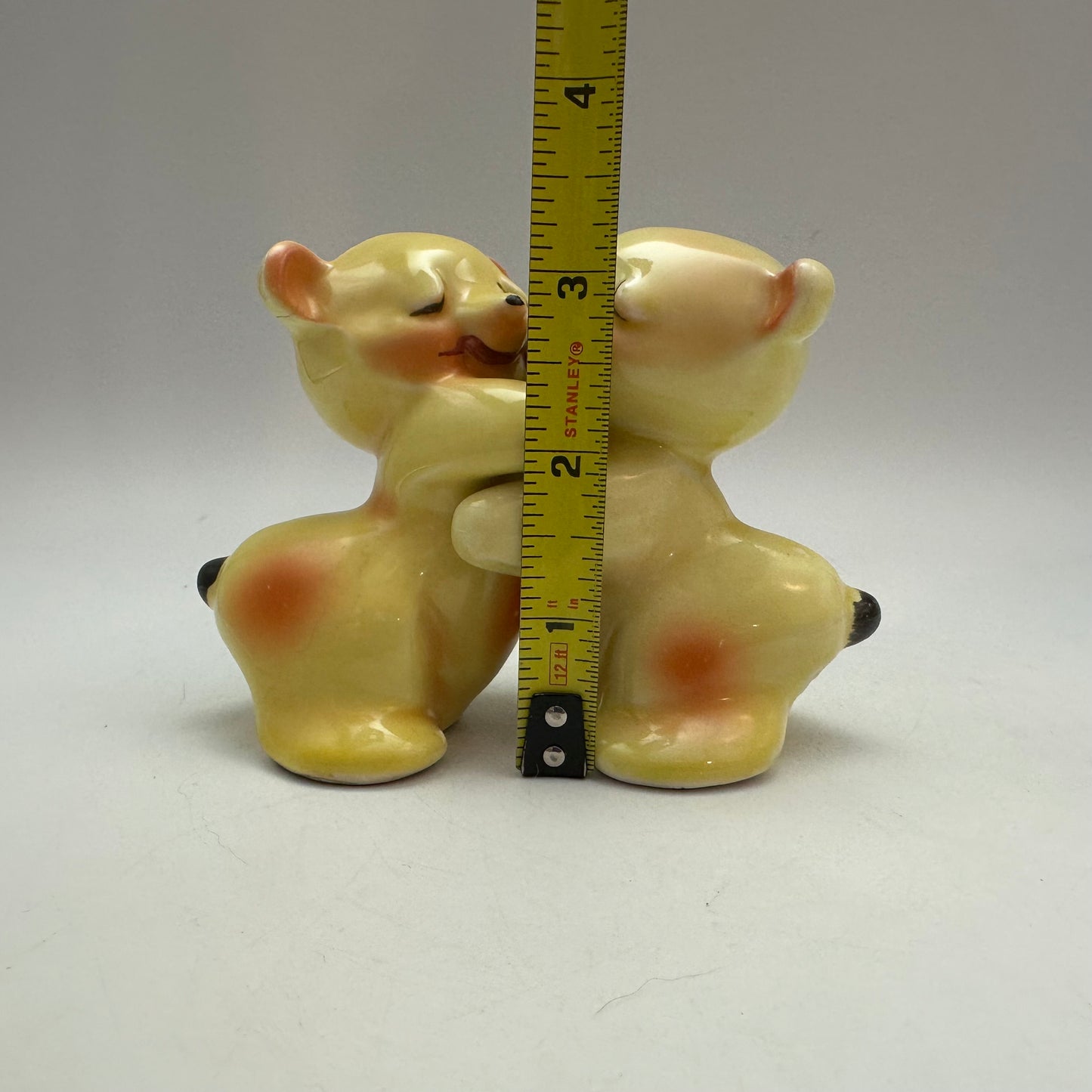 1950's VanTellingen Salt and Pepper Shakers "Bear Hug" Yellow