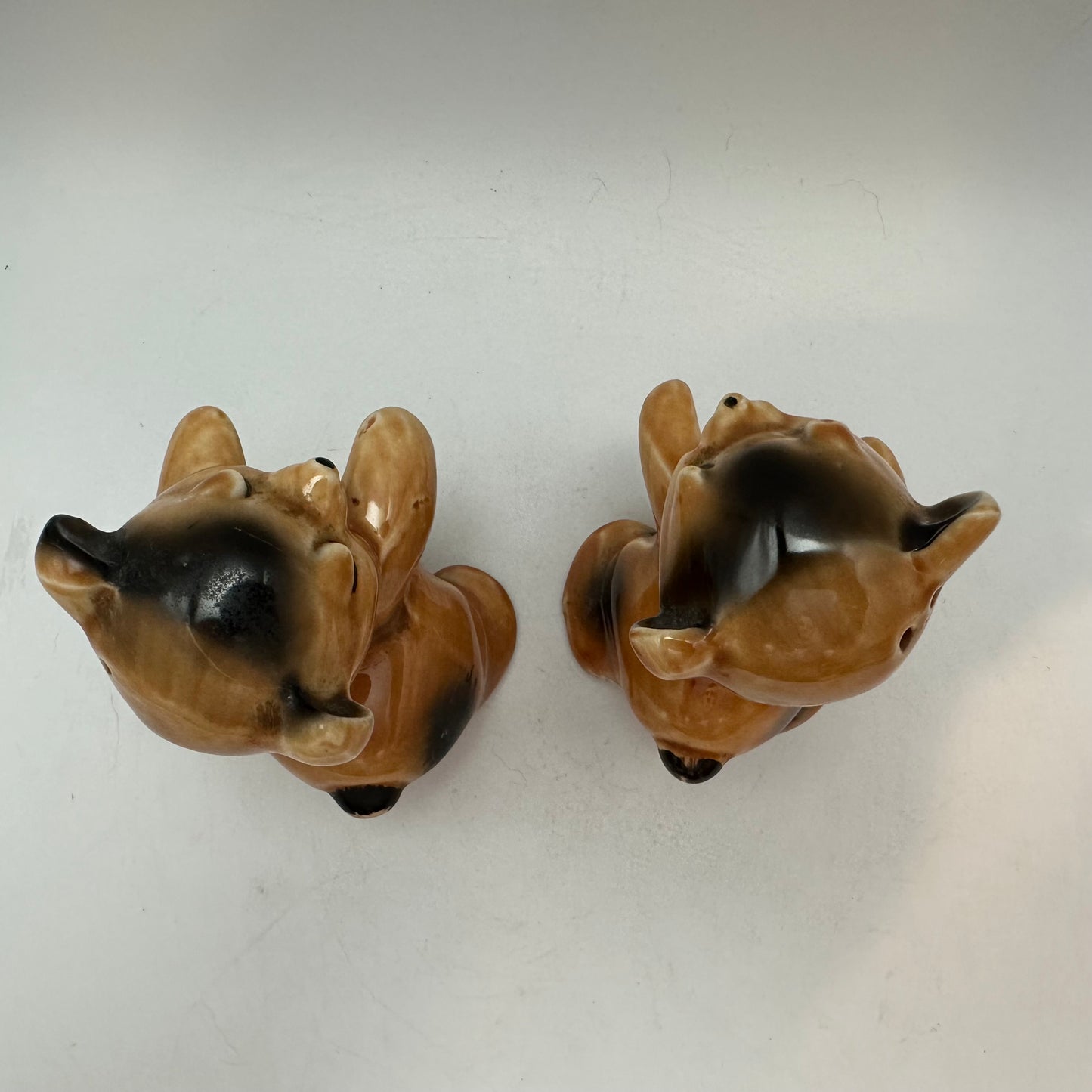 1950's VanTellingen Salt and Pepper Shakers "Bear Hug" Brown