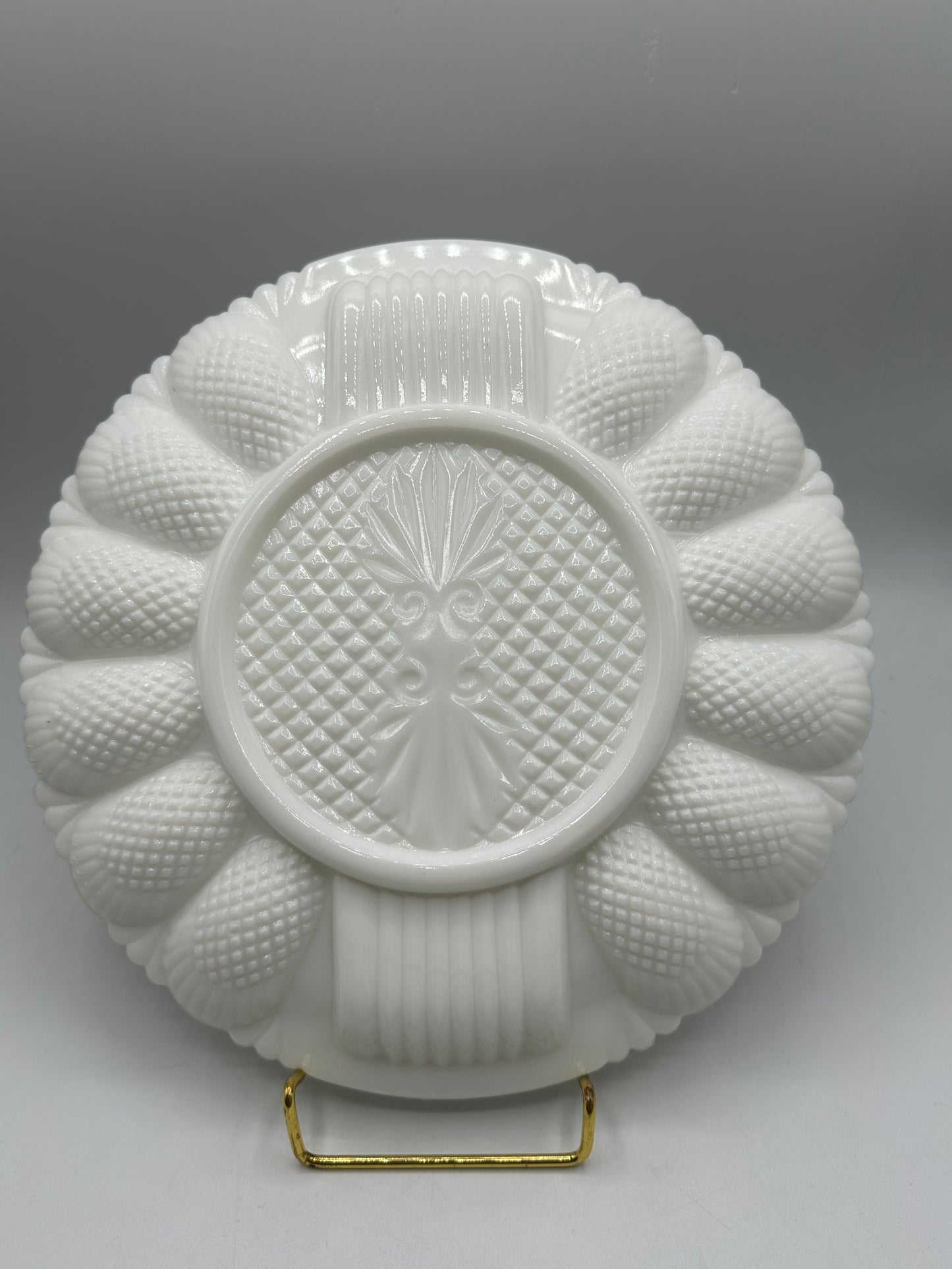 LE Smith White Deviled Egg & Relish Platter, Milk Glass, Pineapple Design