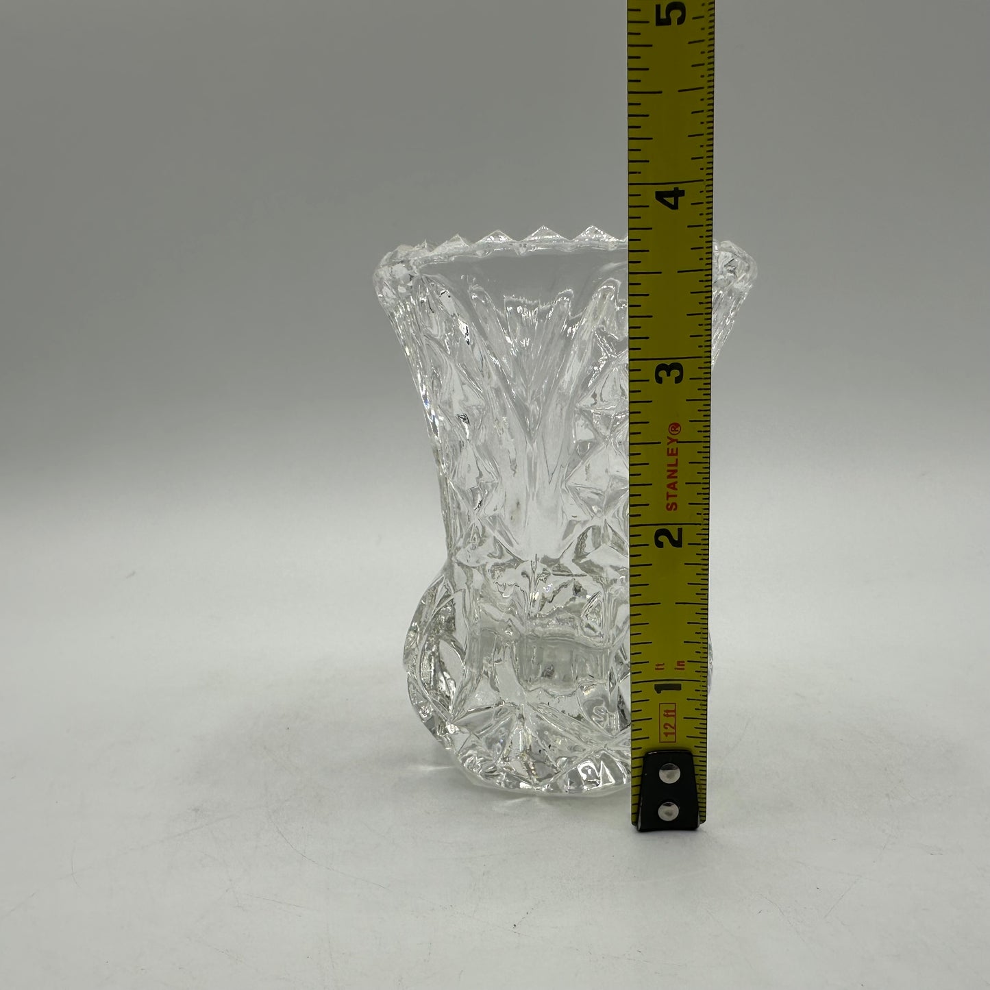 Crystal Saw Tooth Edge Pineapple Vase