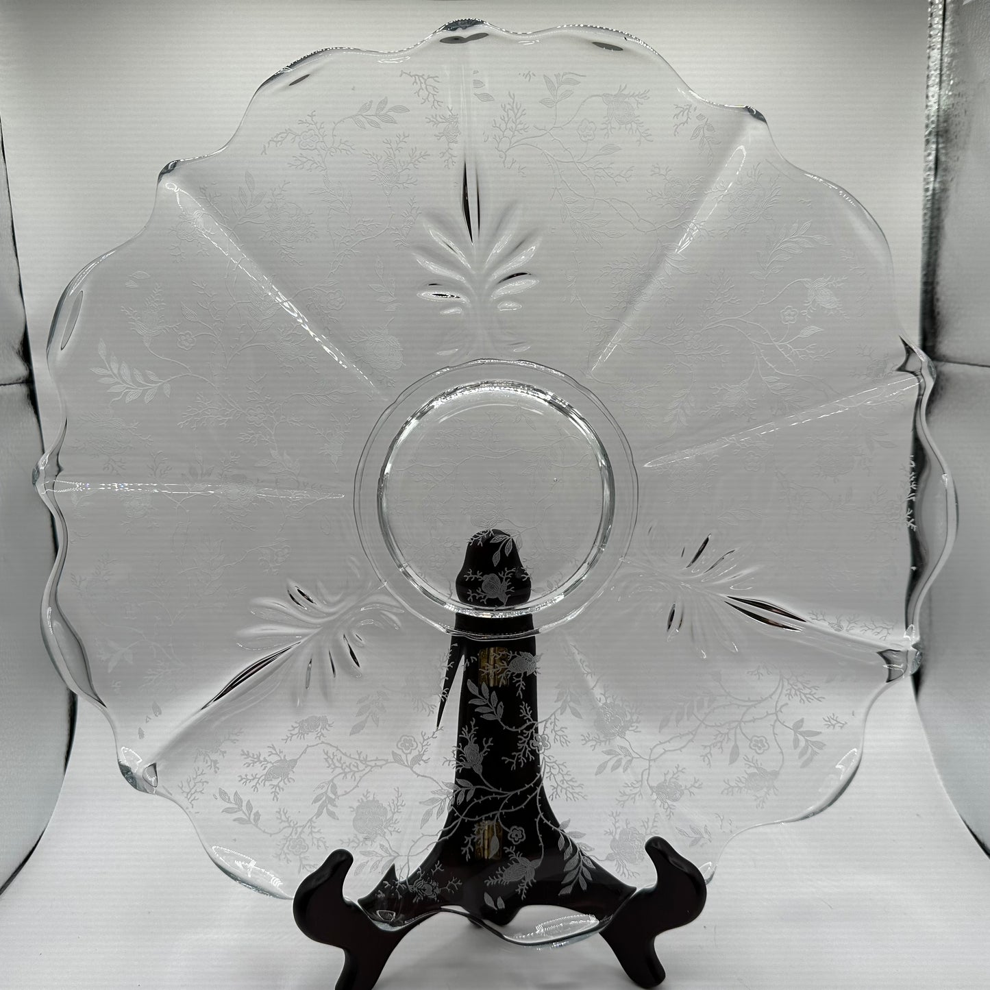 Fostoria Meadow Rose Baroque Sandwich/Torte Plate 14"