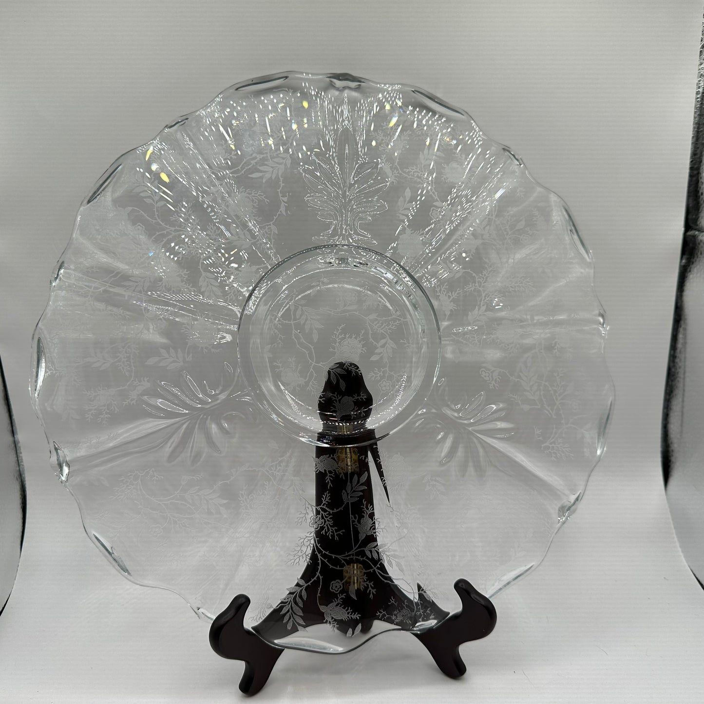 Fostoria Meadow Rose Baroque Sandwich/Torte Plate 14"