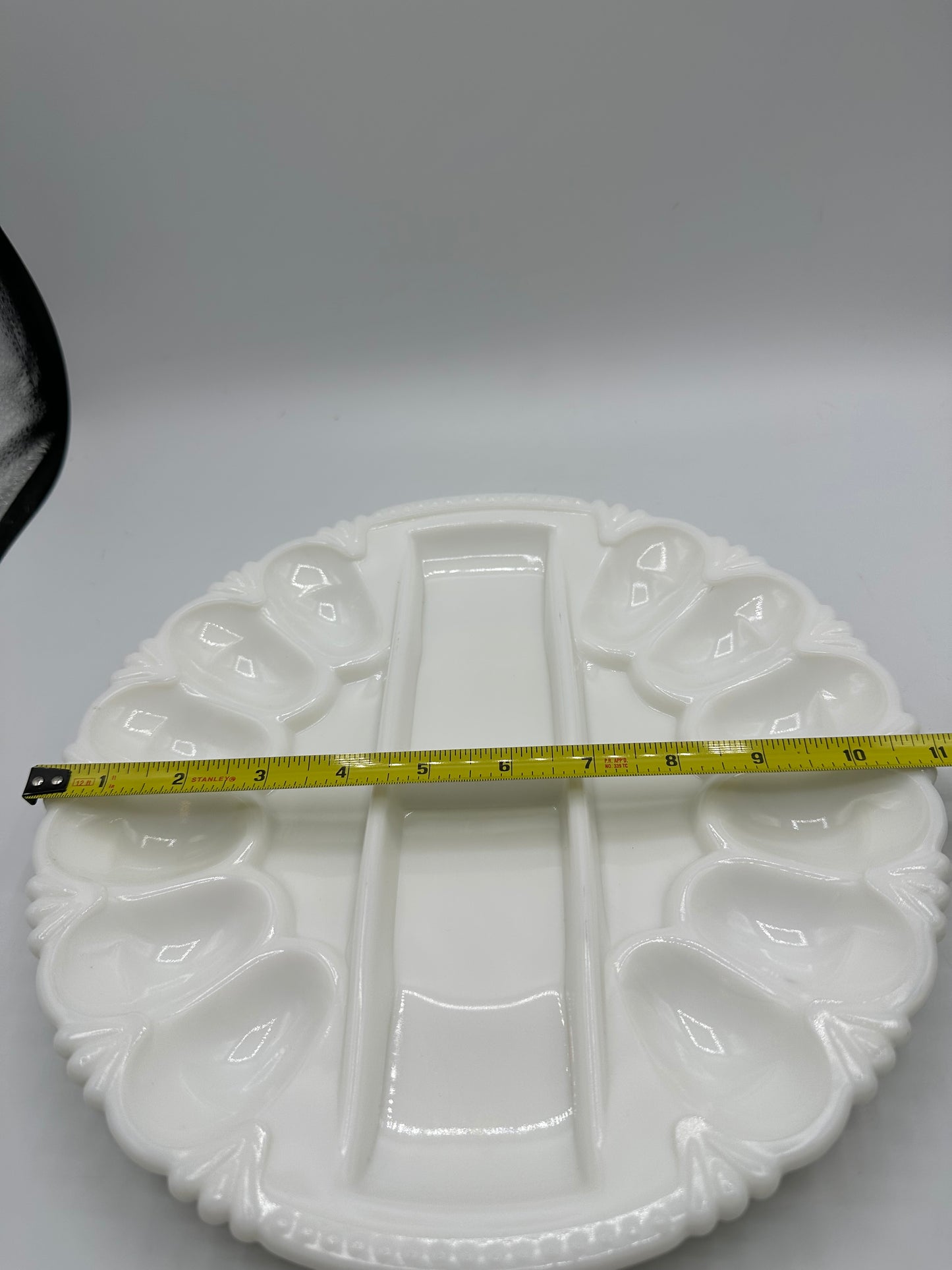 LE Smith White Deviled Egg & Relish Platter, Milk Glass, Pineapple Design
