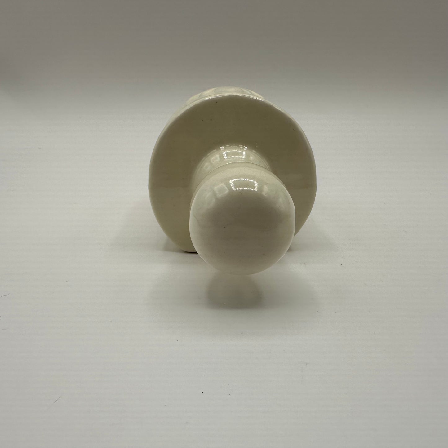 Ceramic White 1/2 Rolling Pin Wall Pocket, Leaf Pattern