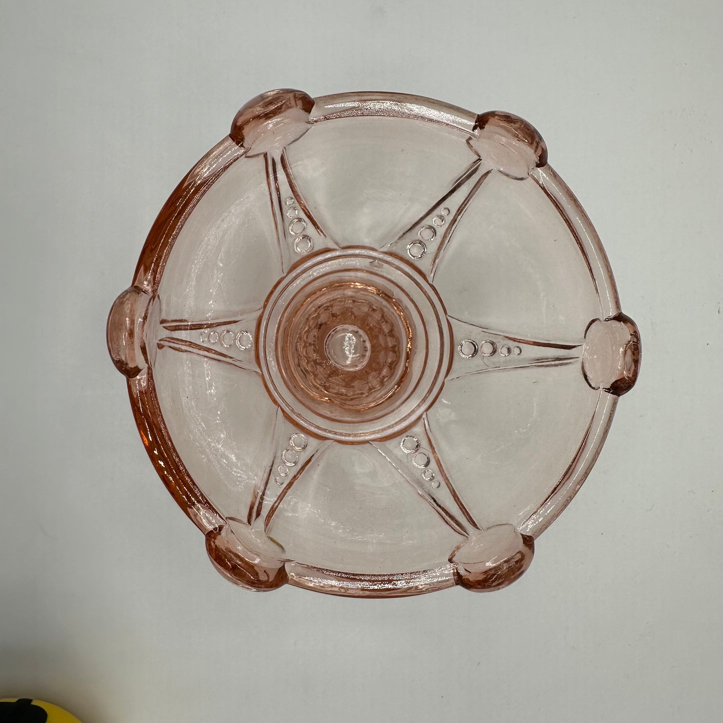 Anchor Hocking Glass Oyster & Pearl Candlestick Holder, Pink