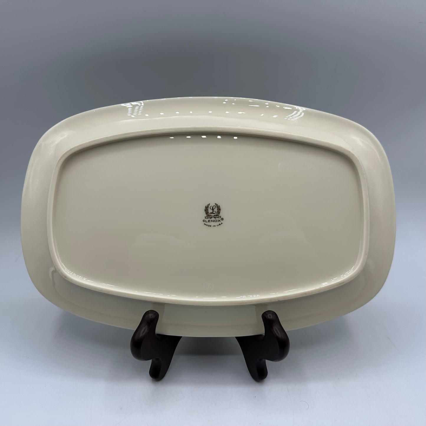 Lenox Holiday Rectangular Tray Holly & Berries