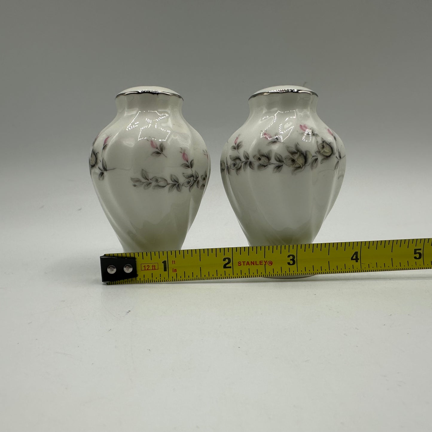 Style House Picardy Platinum Salt and Pepper