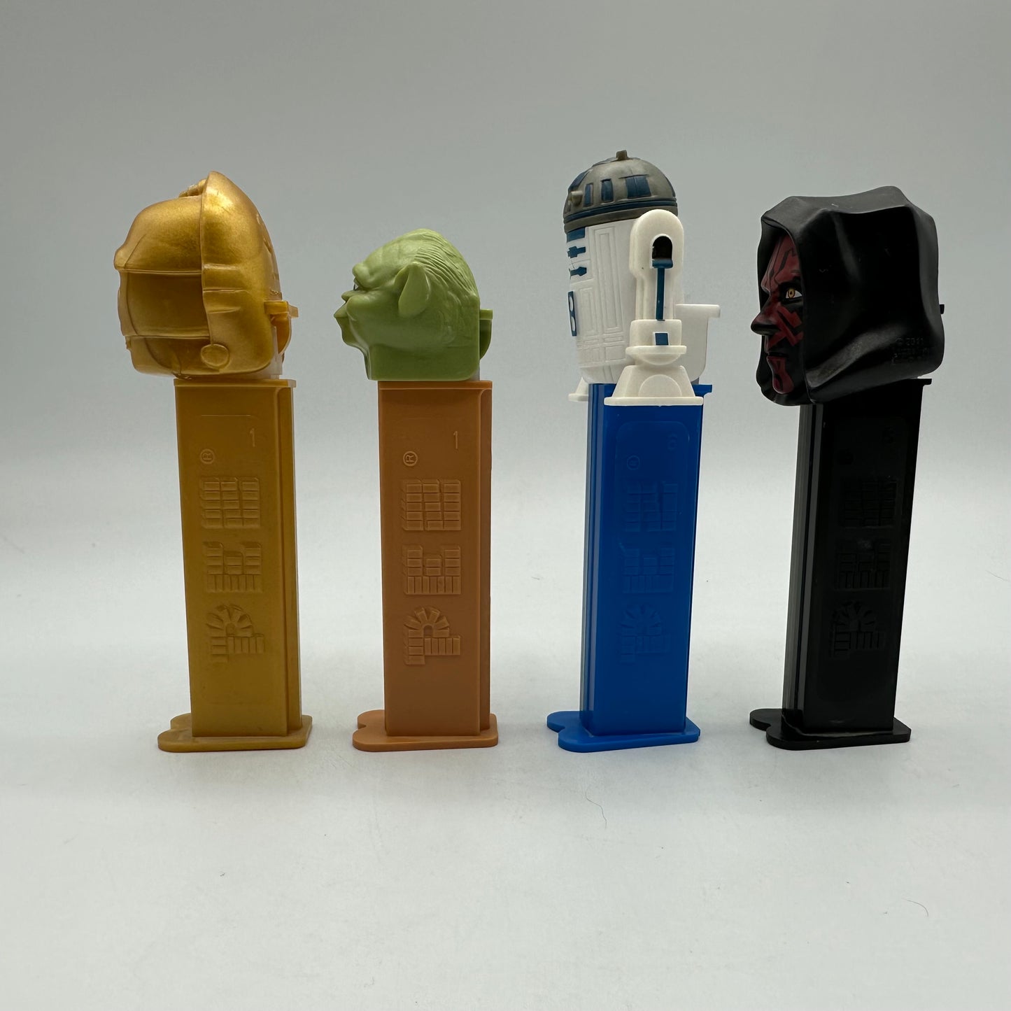 Star Wars C-3PO, Yoda, R2D2 & Darth Maul Pez Dispenser Lot