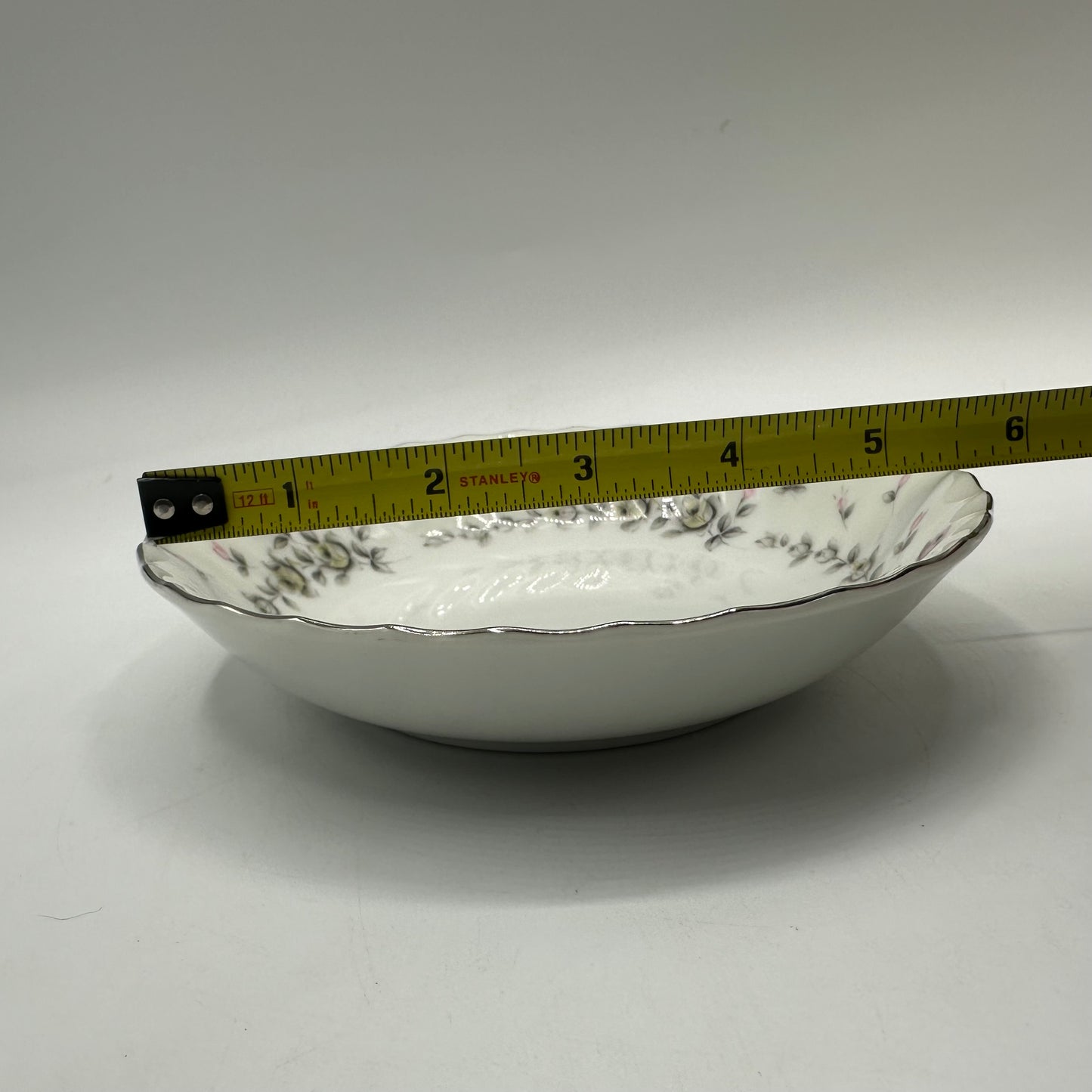Style House Picardy Platinum Berry Bowls, Set of 4