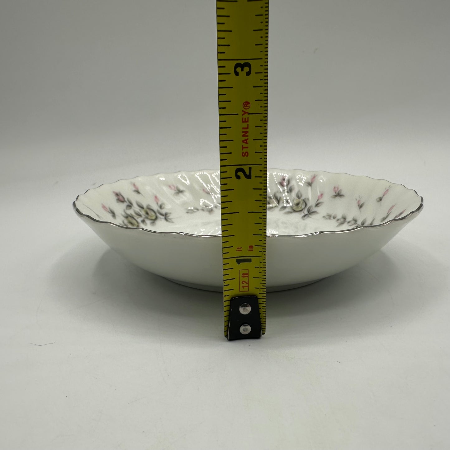 Style House Picardy Platinum Berry Bowls, Set of 4