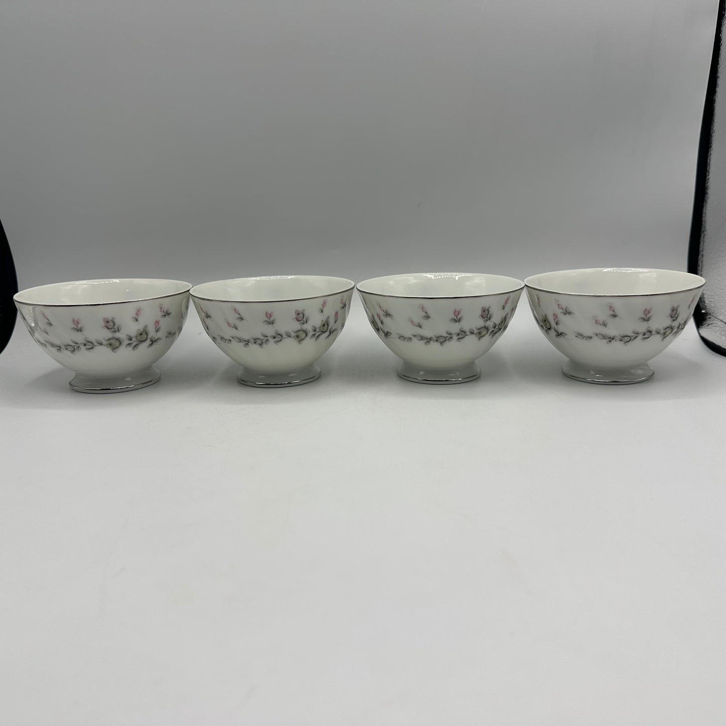 Style House Picardy Platinum Cups and Saucers, Set of 4
