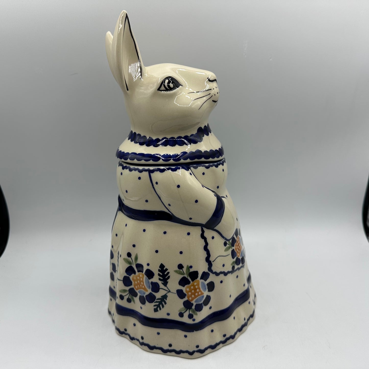 Manufaktura w Bolesławcu Bunny Cookie Jar