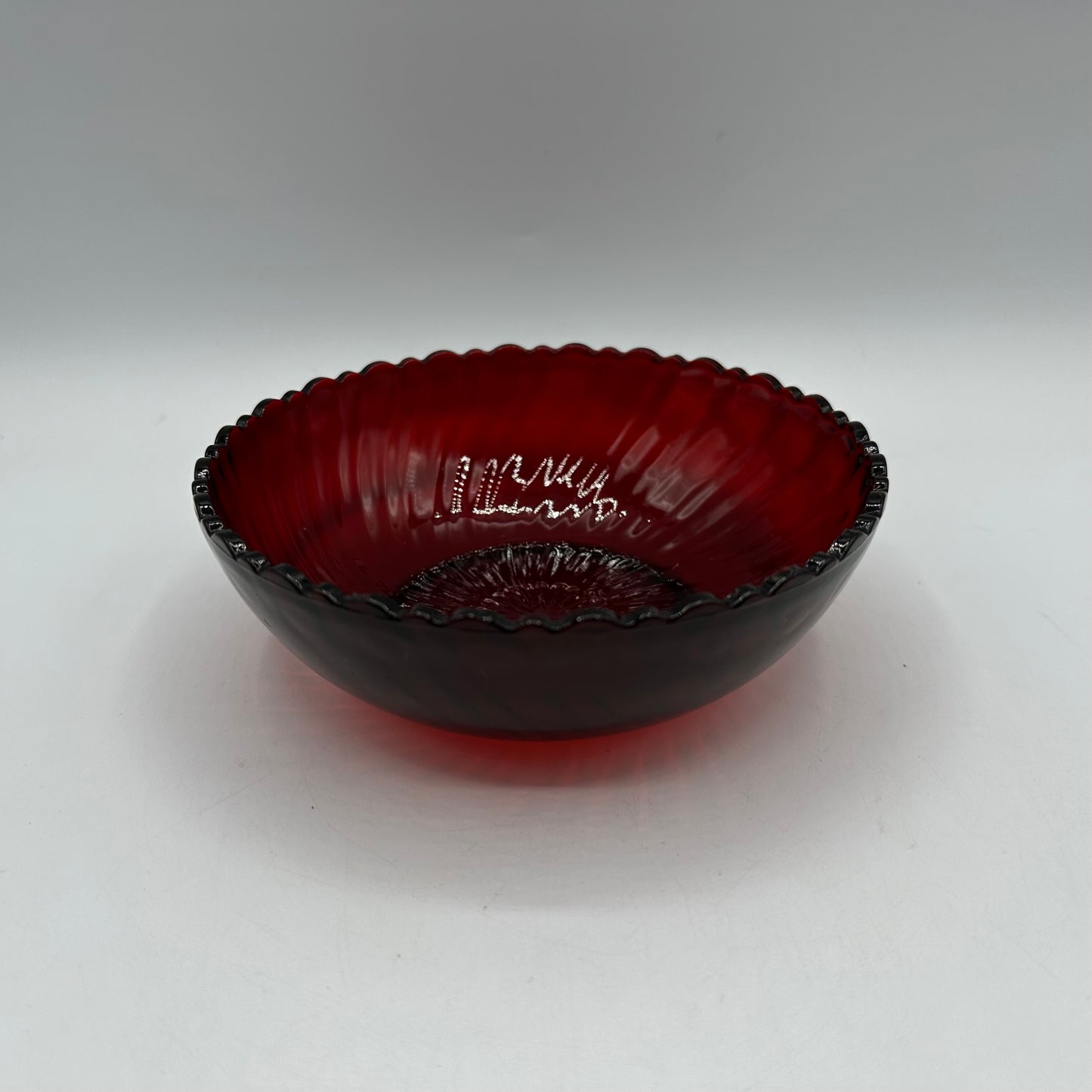 Anchor Hocking Royal Ruby Scalloped Swirl 6" Bowl