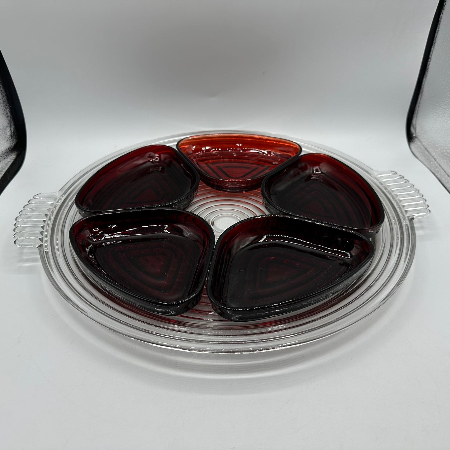 Anchor Hocking Manhattan 14" Round Platter with Ruby Inserts