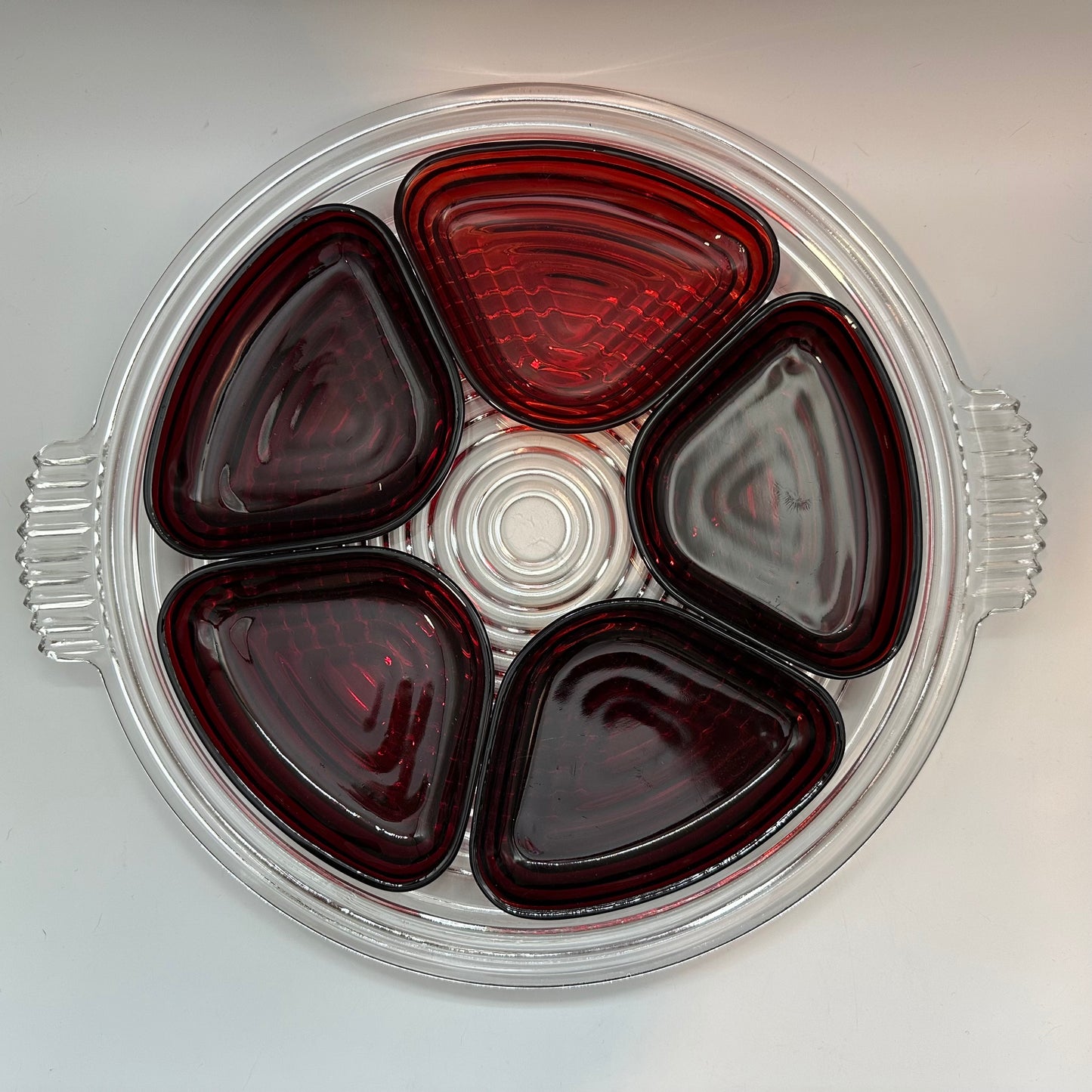Anchor Hocking Manhattan 14" Round Platter with Ruby Inserts