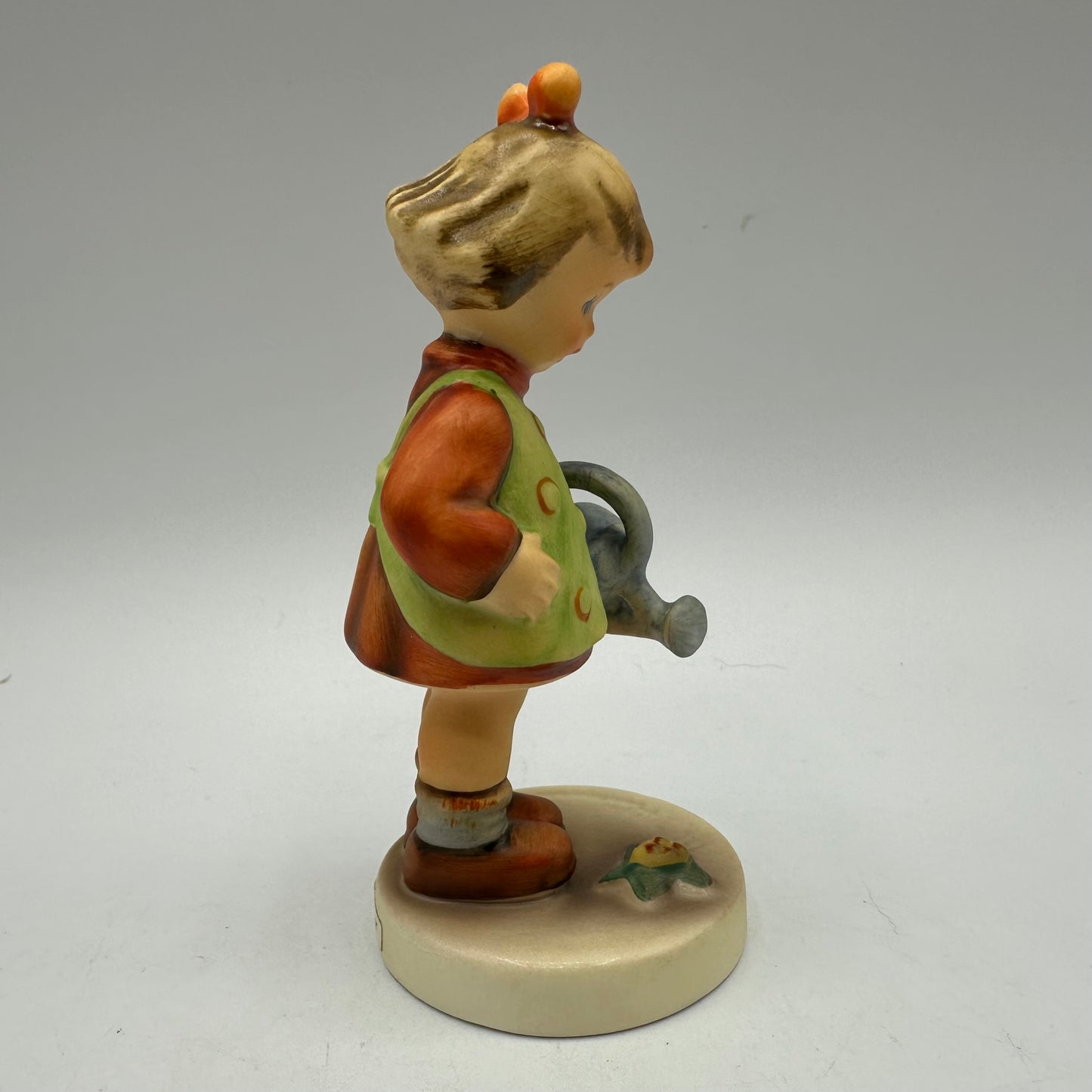 Goebel Hummel Figurine "Little Gardener" TMK-5