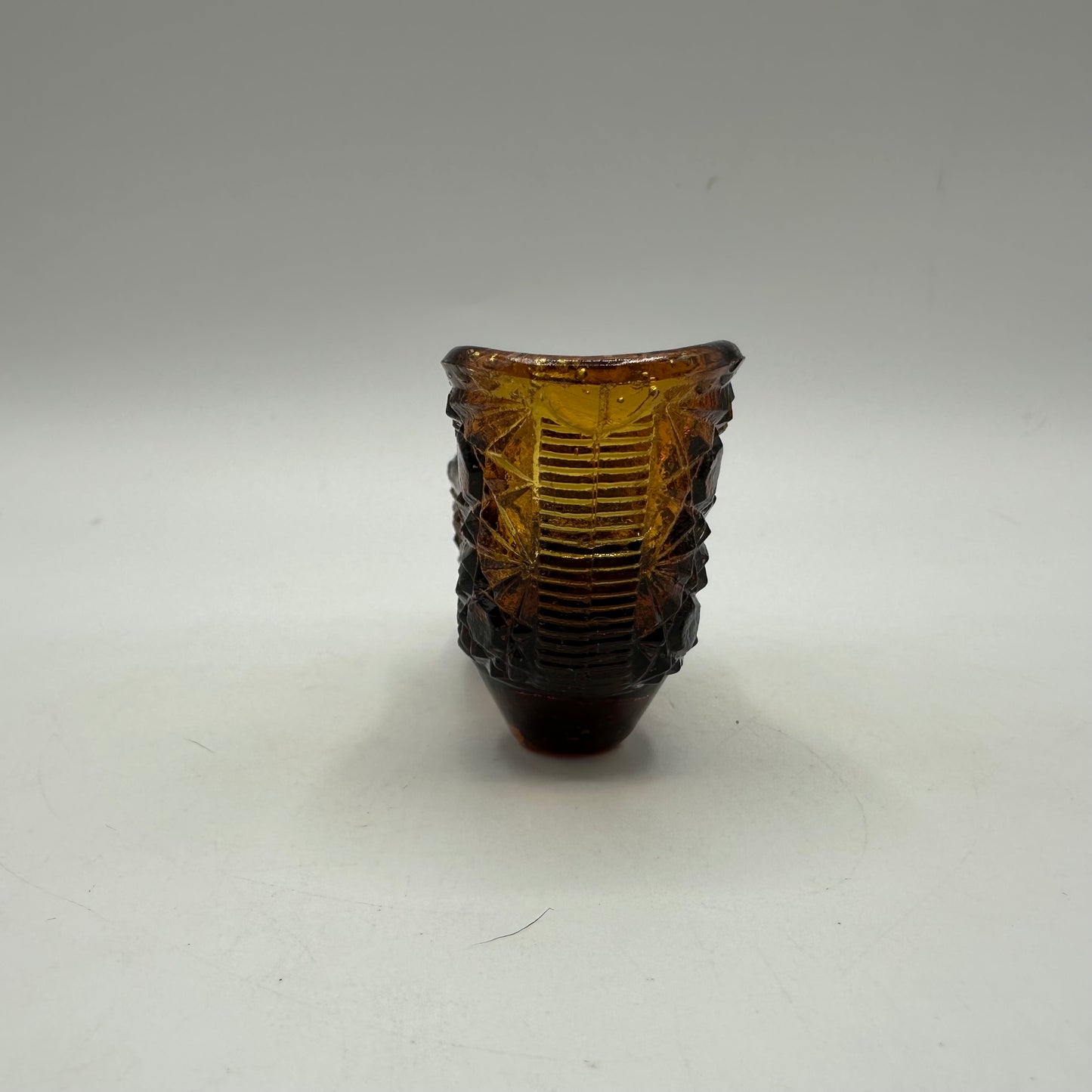 LE Smith Glass Daisy and Button Victorian Shoe, Amber