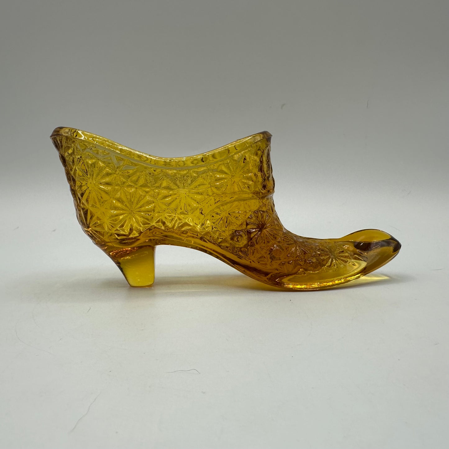 Wright Amber Glass Slipper, Daisy and Button, 1970's