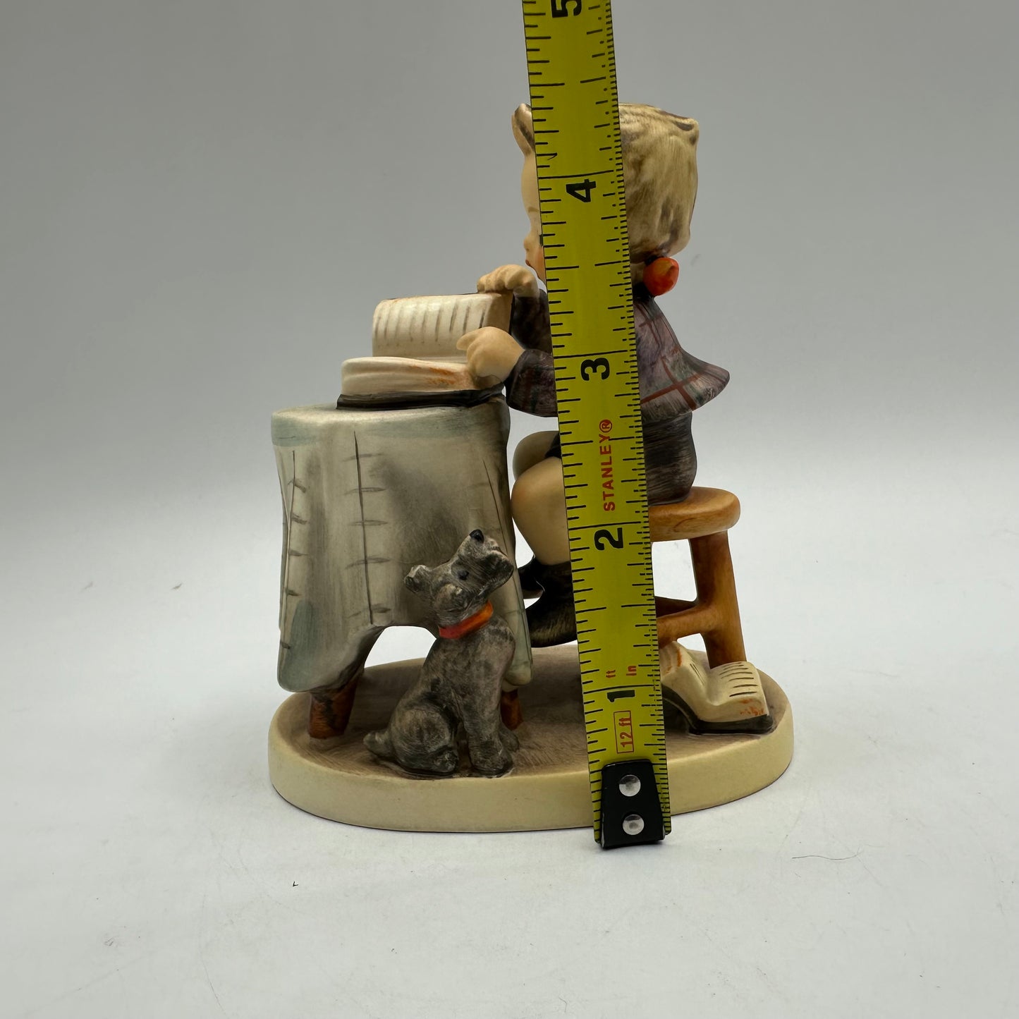 Goebel Hummel Figurine "Little Bookkeeper" TMK-4