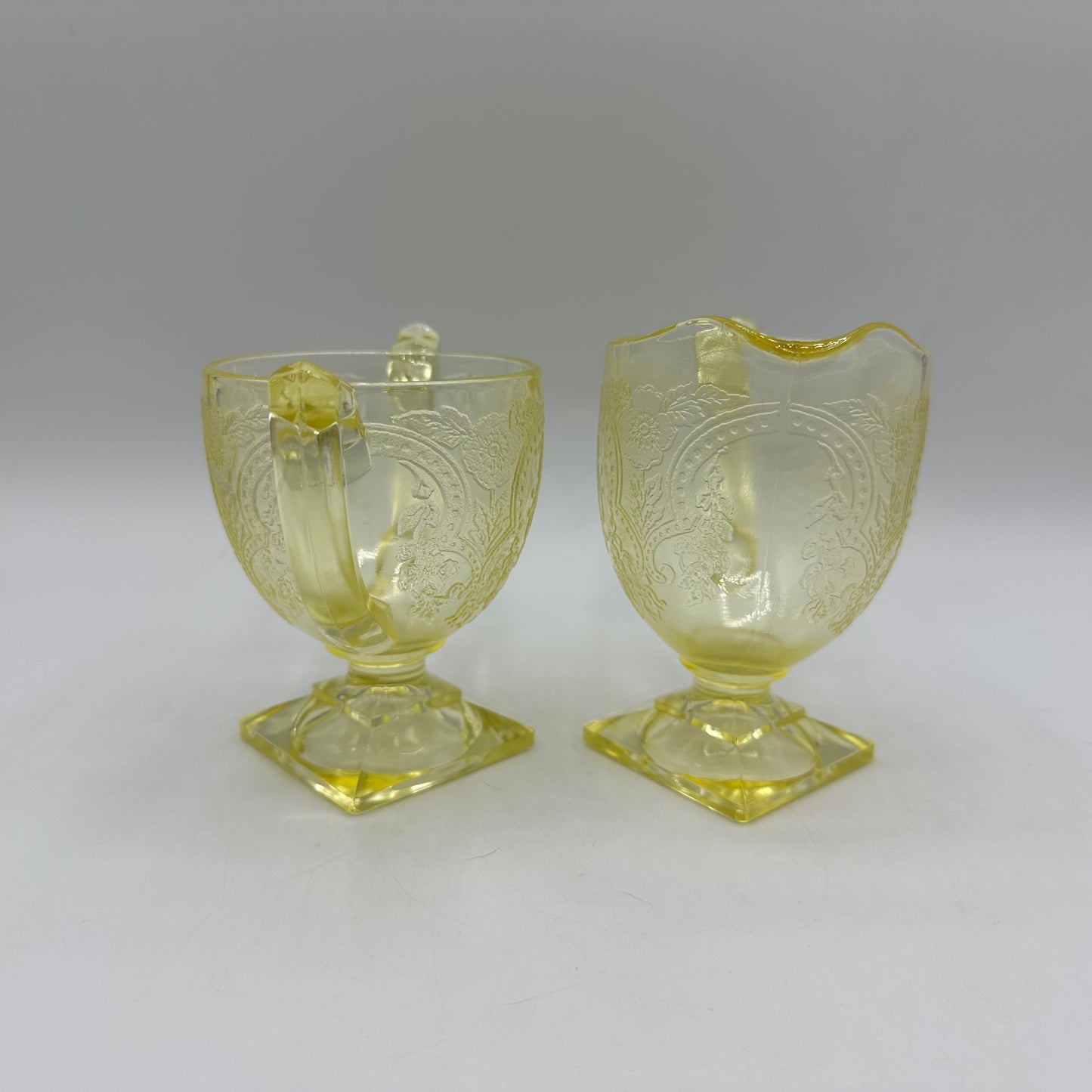 Indiana Glass Yellow Open Sugar Bowl and Footed Creamer, Horseshoe Pattern