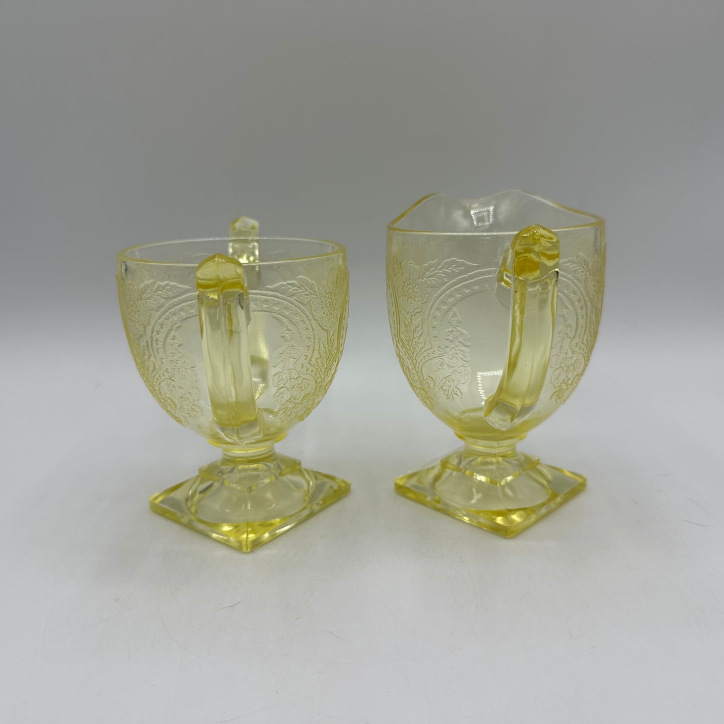 Indiana Glass Yellow Open Sugar Bowl and Footed Creamer, Horseshoe Pattern