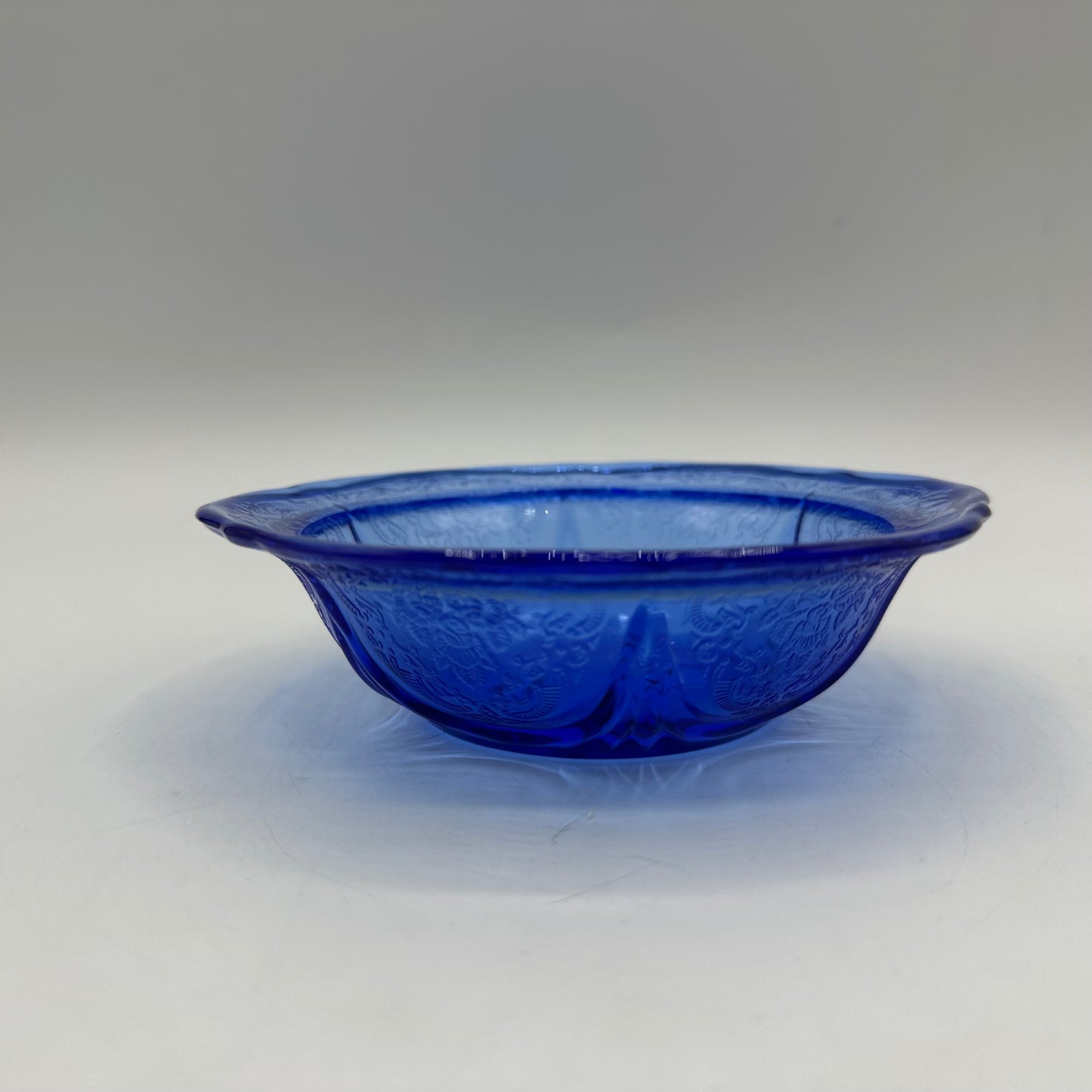 Hazel-Atlas Royal Lace 5" Small Fruit Dessert Bowl, Cobalt Blue