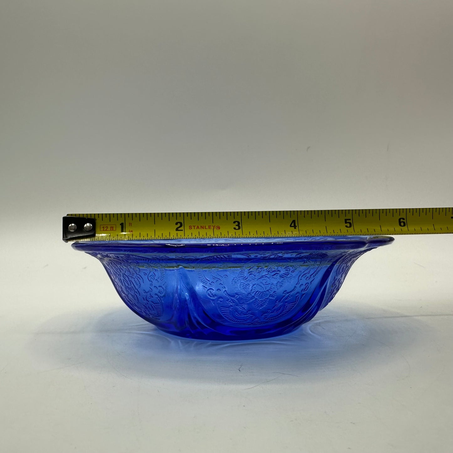 Hazel-Atlas Royal Lace 5" Small Fruit Dessert Bowl, Cobalt Blue