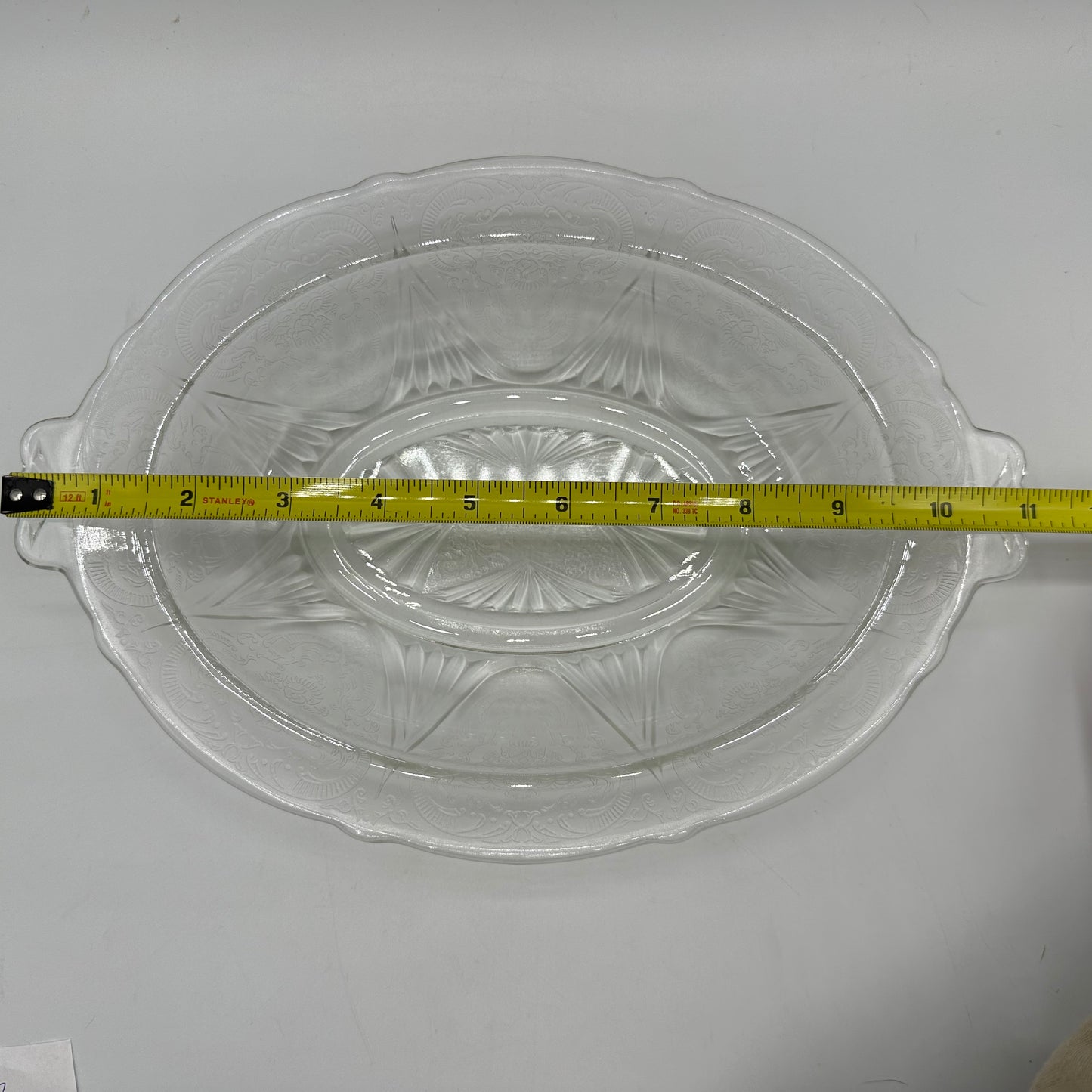 Hazel-Atlas Royal Lace 11" Oval Vegetable Bowl, Clear