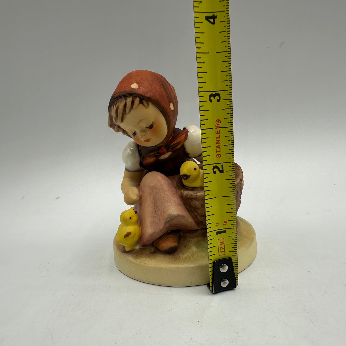 Goebel Hummel Figurine "Chick Girl" TMK-3