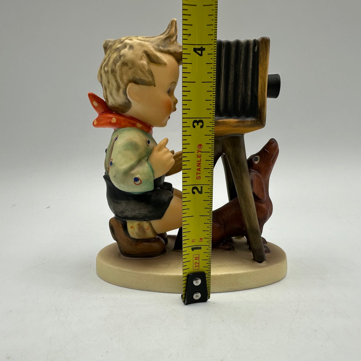 Goebel Hummel Figurine "The Photographer" TMK-5