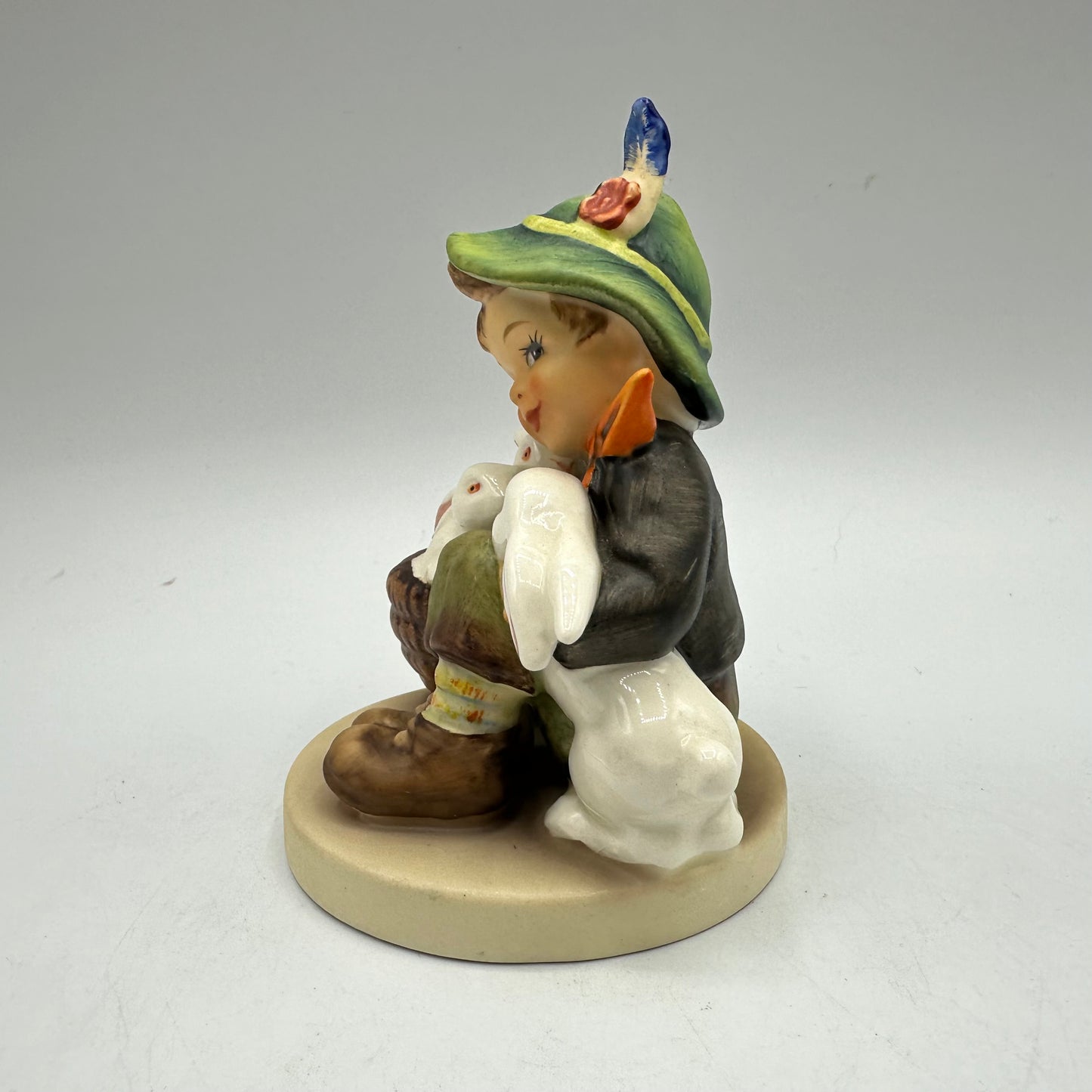 Goebel Hummel Figurine "Playmates" TMK-3