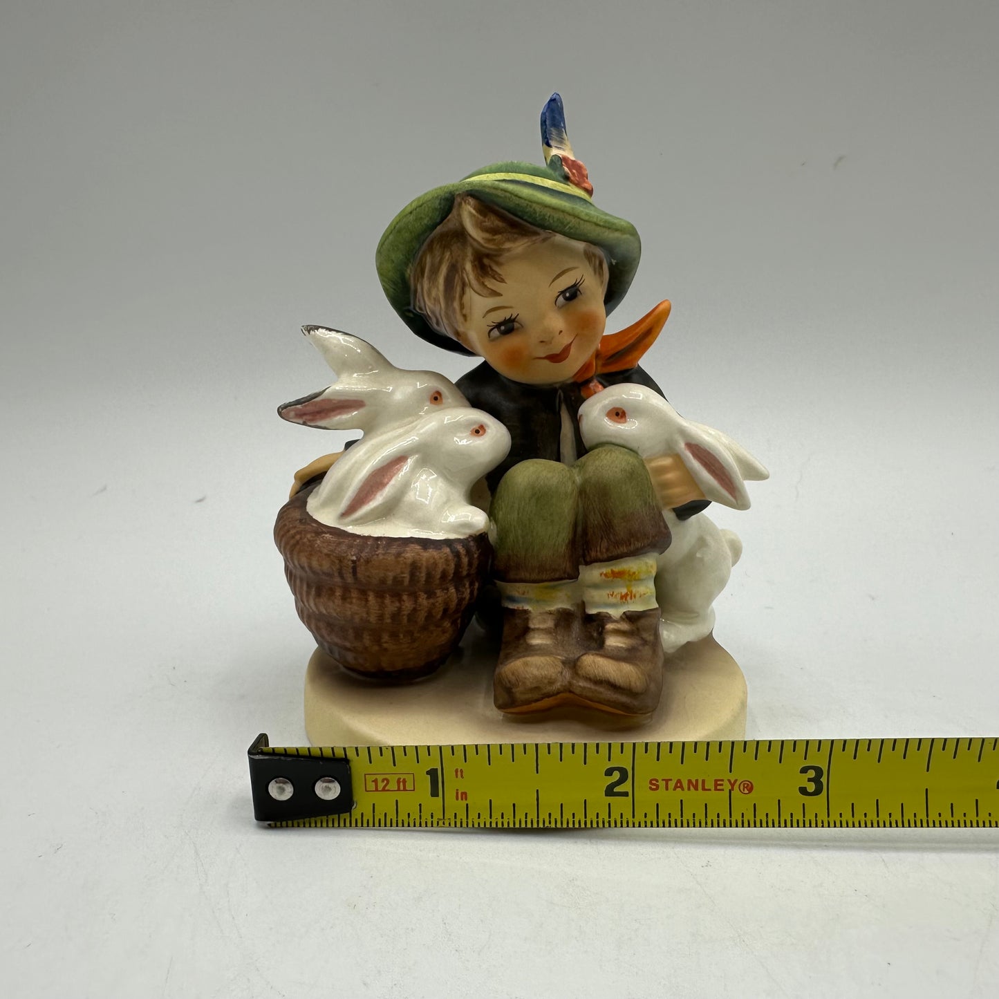 Goebel Hummel Figurine "Playmates" TMK-3