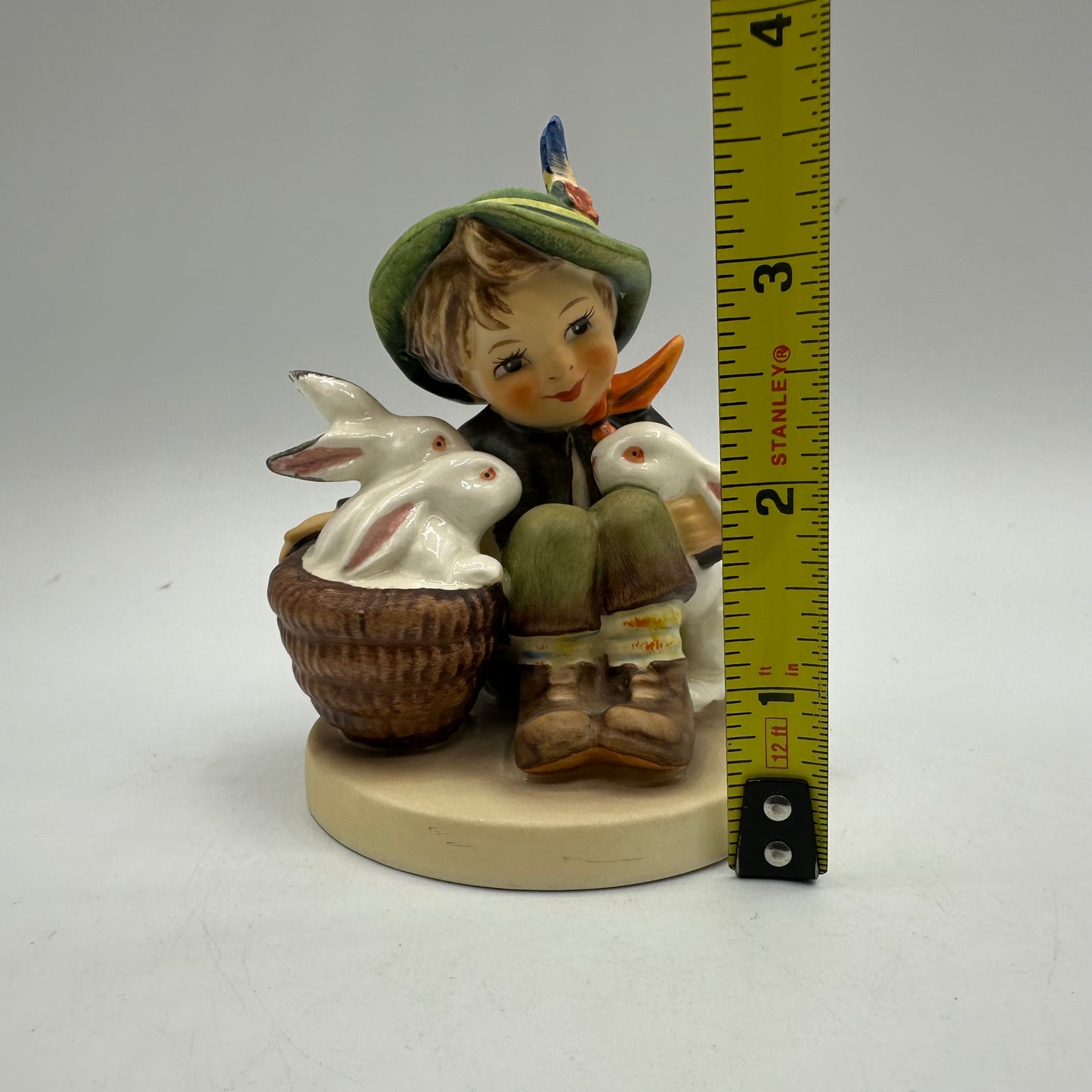 Goebel Hummel Figurine "Playmates" TMK-3