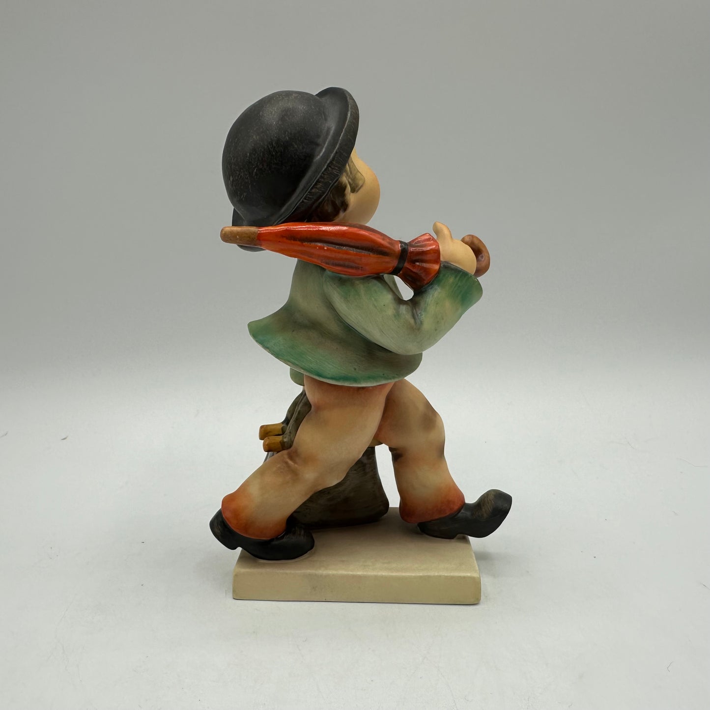 Goebel Hummel Figurine "Merry Wanderer" TMK-3