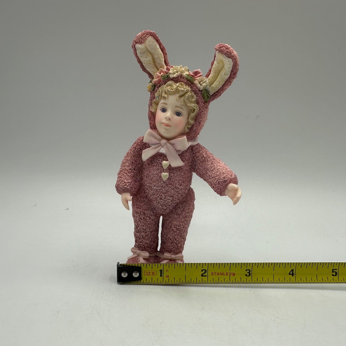 Jan Hagara "Bunny" Figurine C22344