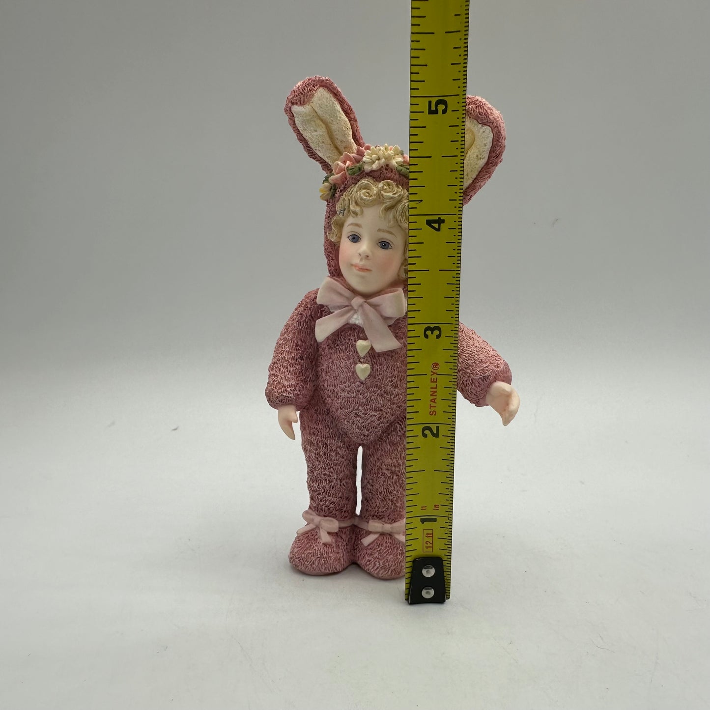 Jan Hagara "Bunny" Figurine C22344