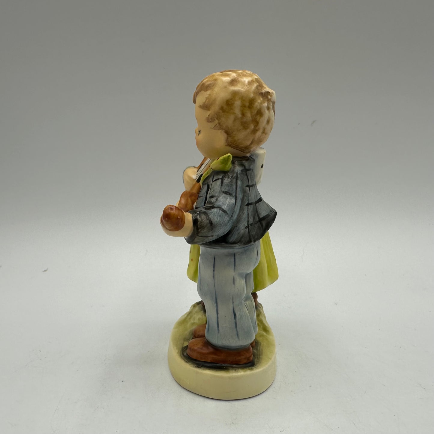 Goebel Hummel Figurine "Happy Days"  TMK-3