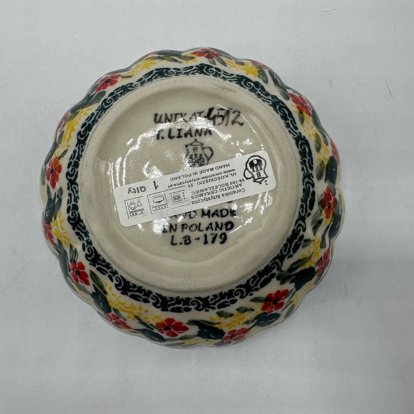 Ceramika Artystyczna 5" Scalloped Fluted Bowl, Morning Song