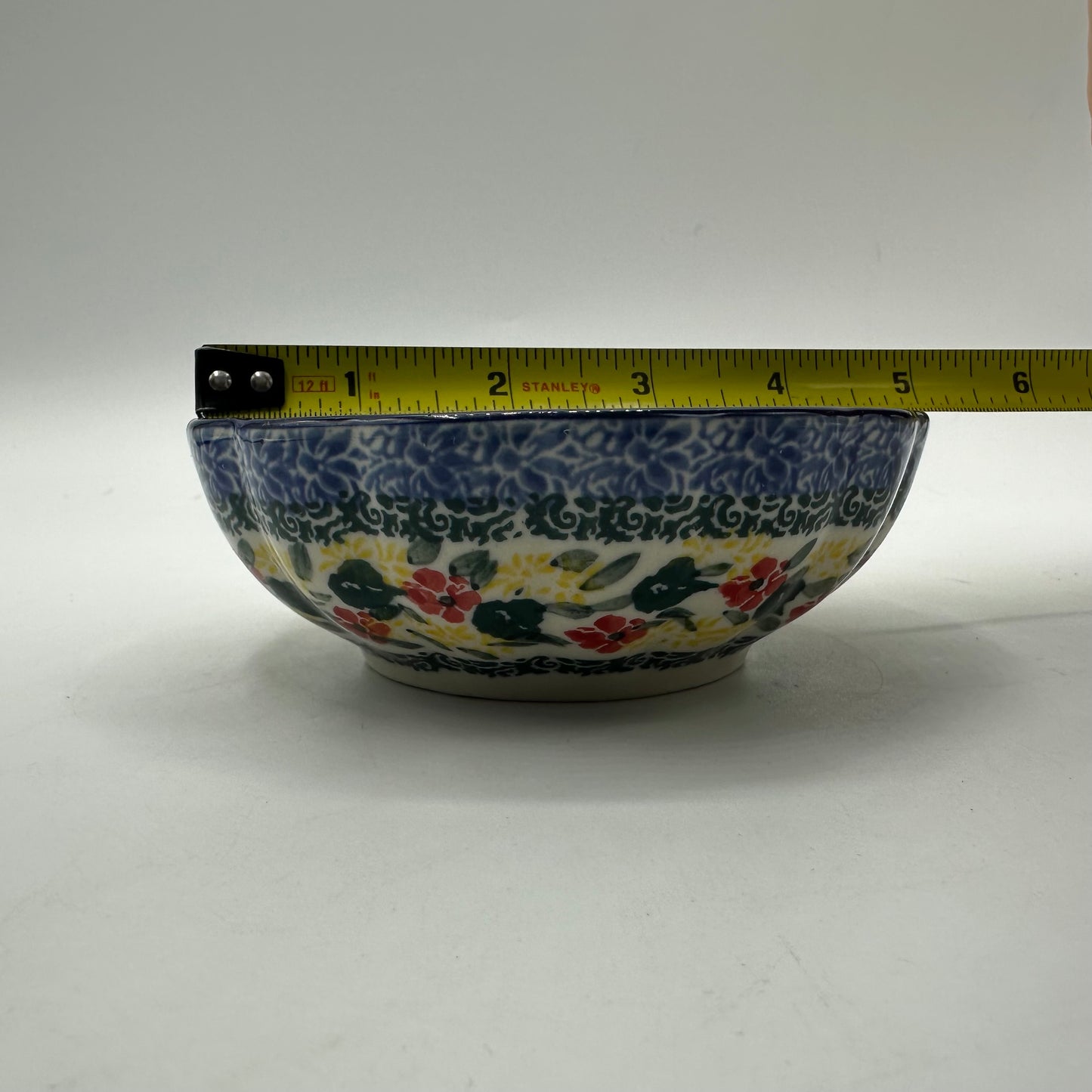 Ceramika Artystyczna 5" Scalloped Fluted Bowl, Morning Song