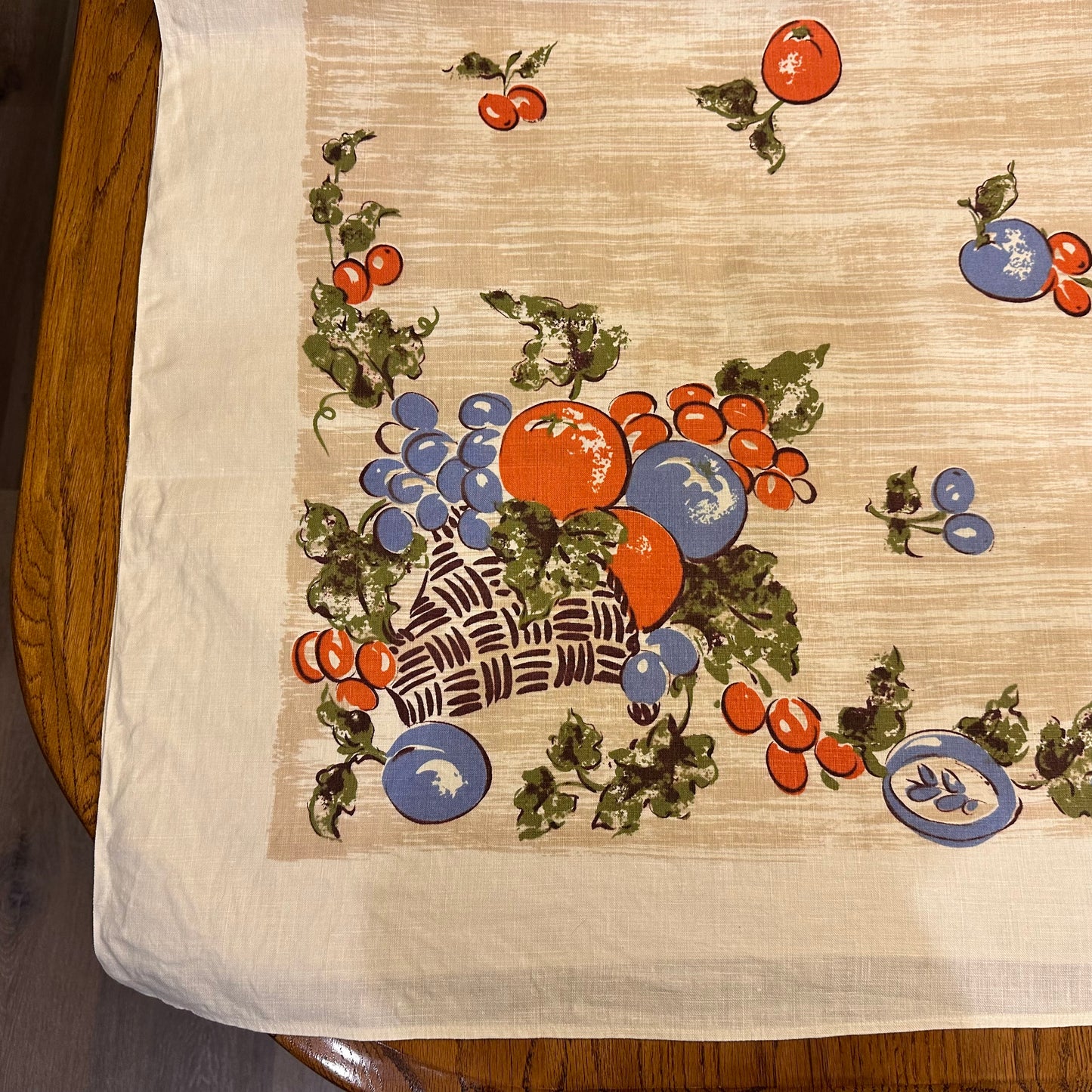 Fruit Table Cloth, 52" Square