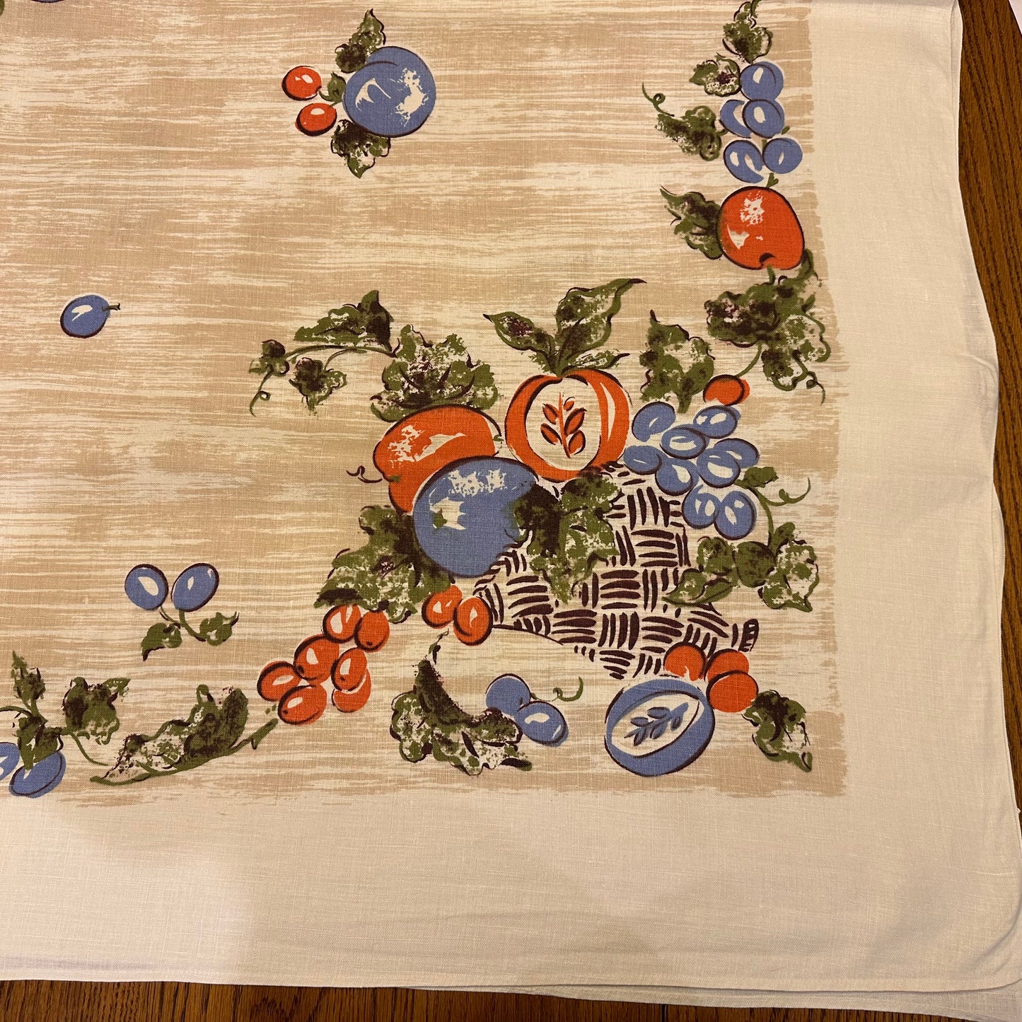 Fruit Table Cloth, 52" Square