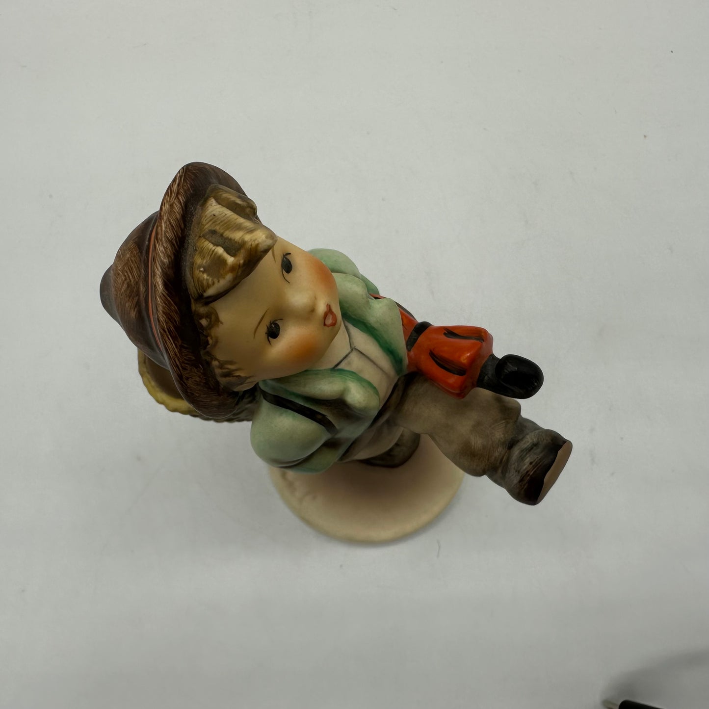 Goebel Hummel Figurine "Happy Traveler" 5" TMK-7 Final Issue