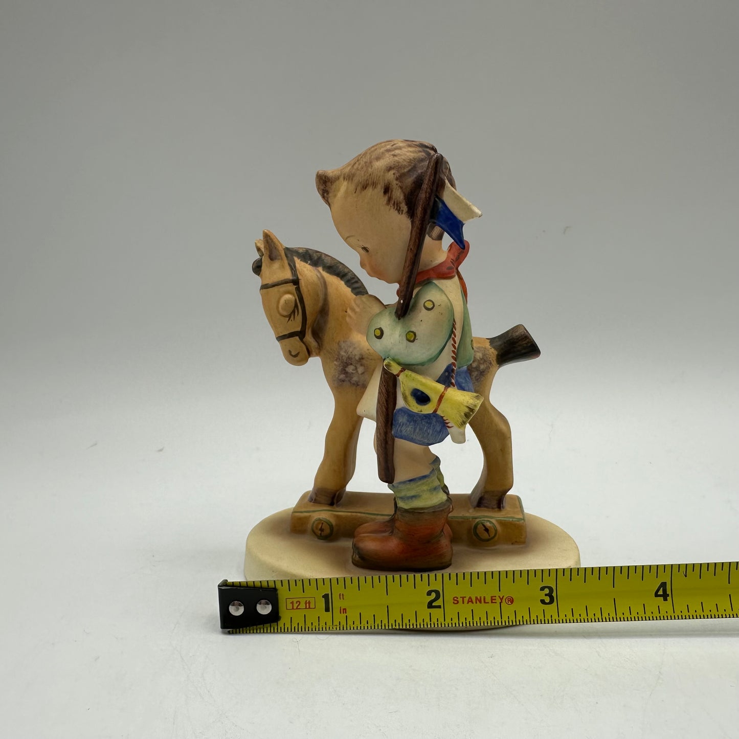 Goebel Hummel Figurine "Prayer Before Battle"  TMK-2 Full Bee