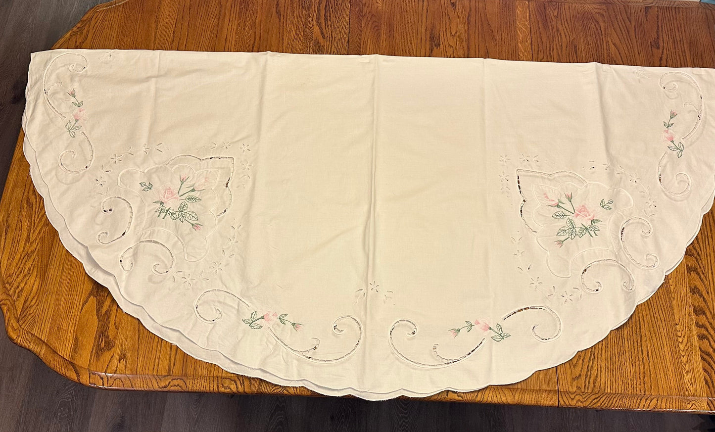 Pink Rose With Cutouts Tablecloth, 66" Diameter