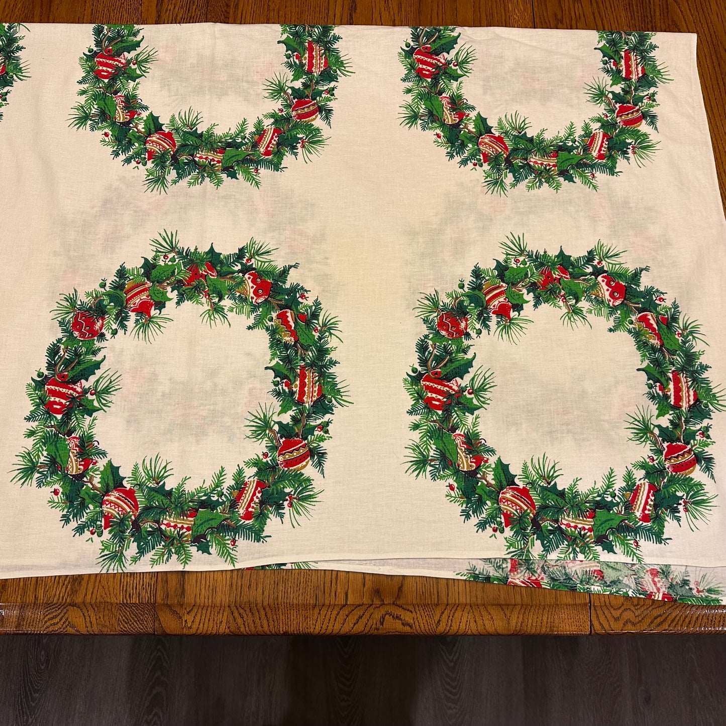 Christmas Wreaths Tablecloth, 57 X 51 Light Stains