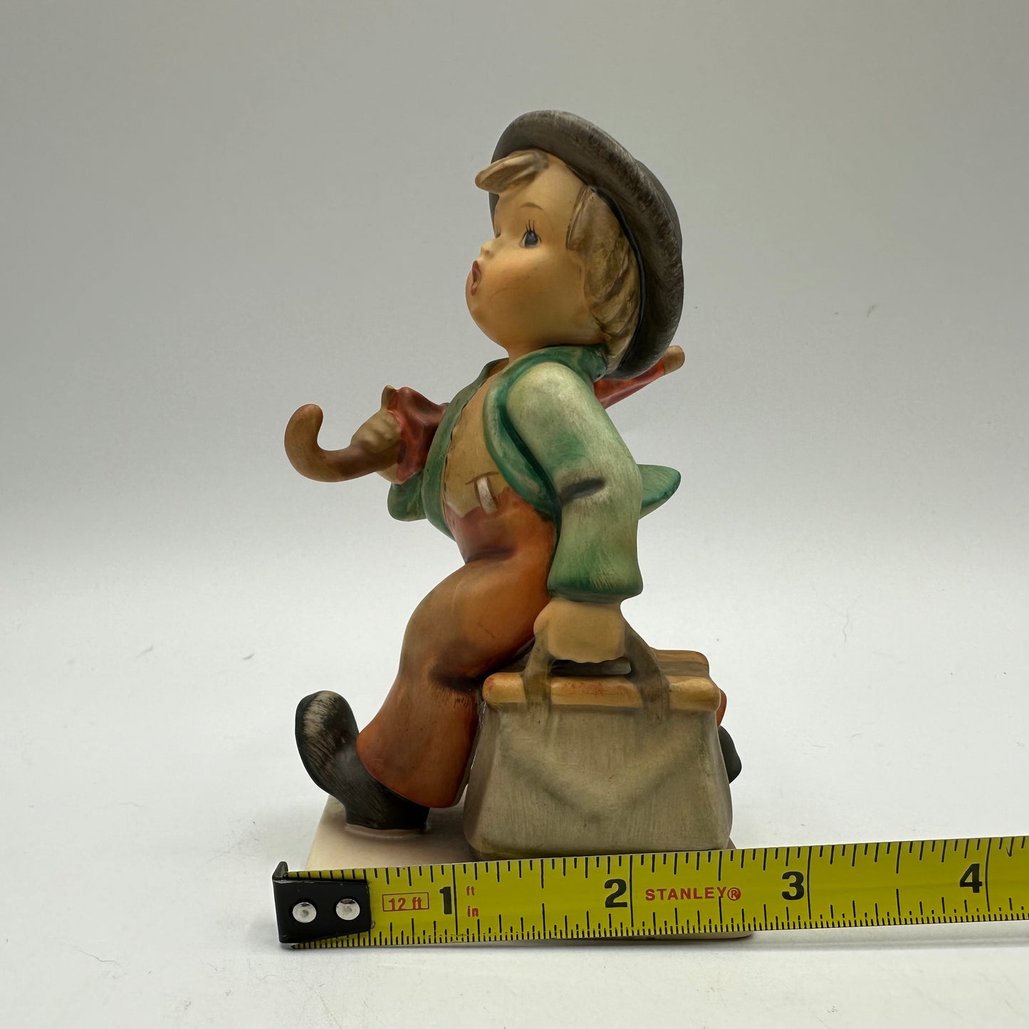 Goebel Hummel Figurine "Merry Wanderer" TMK-5