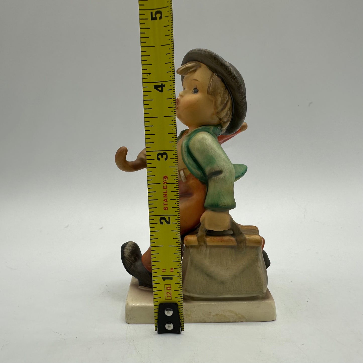 Goebel Hummel Figurine "Merry Wanderer" TMK-5